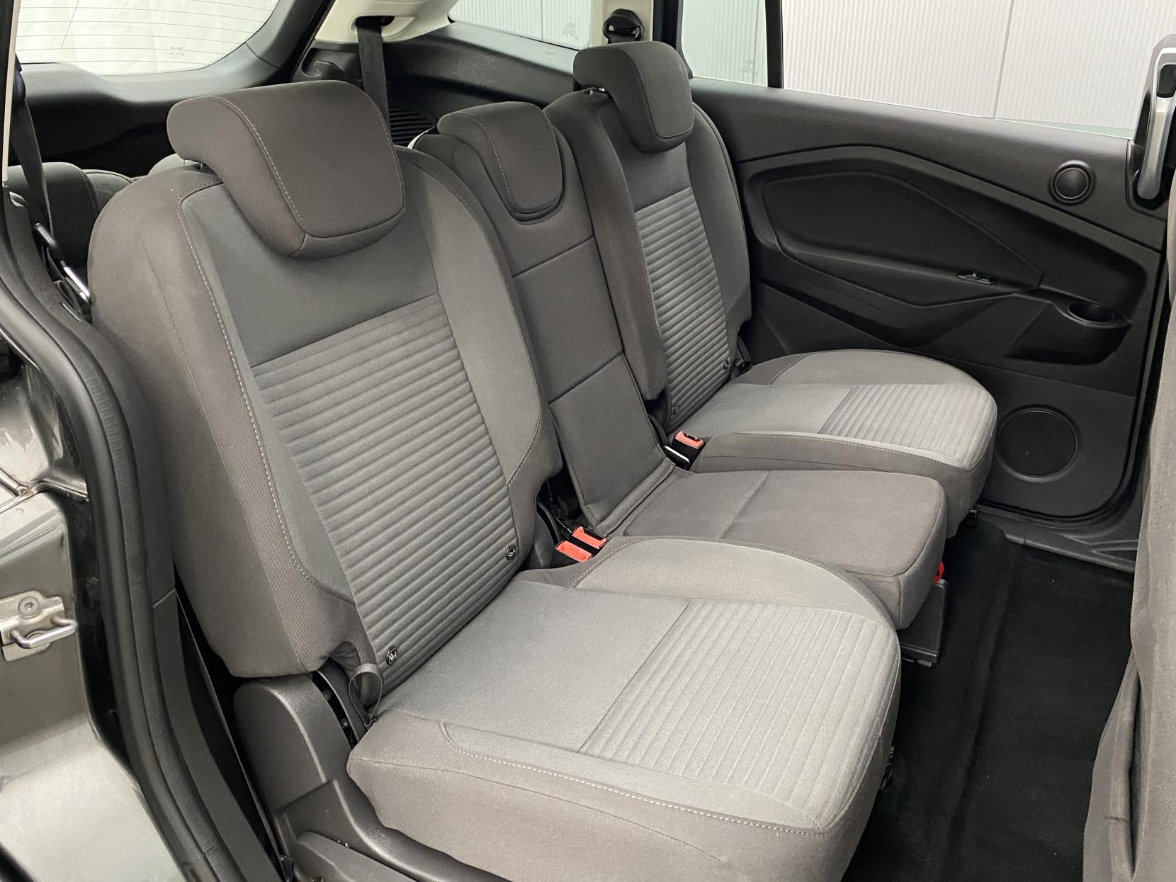 Ford Grand C-Max 1.5 TDCi Titanium MPV 5dr Diesel Manual Euro 6 (s/s) (120 ps)