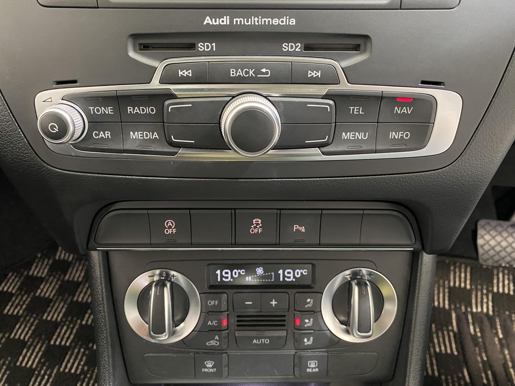 Audi Q3 2.0 TFSI S line SUV 5dr Petrol S Tronic quattro Euro 5 (s/s) (211 ps)
