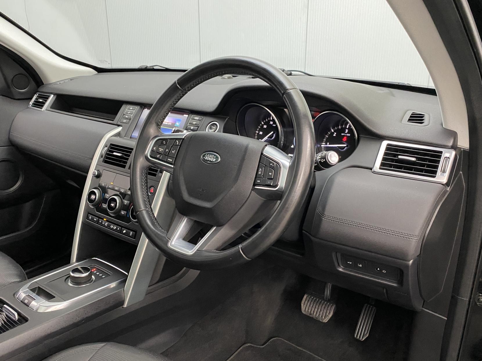 Land Rover Discovery Sport 2.0 TD4 HSE SUV 5dr Diesel Auto 4WD Euro 6 (s/s) (180 ps)