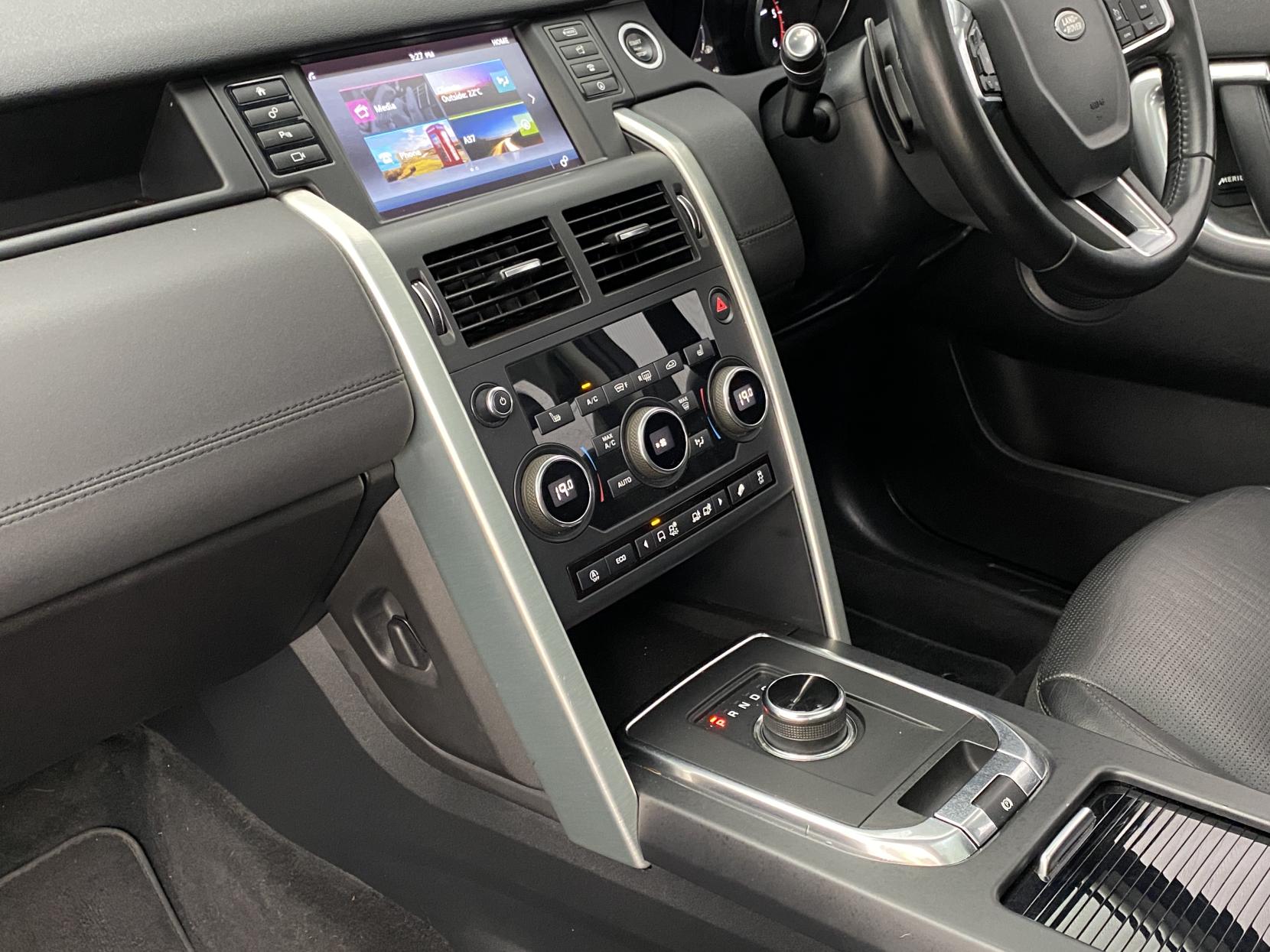 Land Rover Discovery Sport 2.0 TD4 HSE SUV 5dr Diesel Auto 4WD Euro 6 (s/s) (180 ps)
