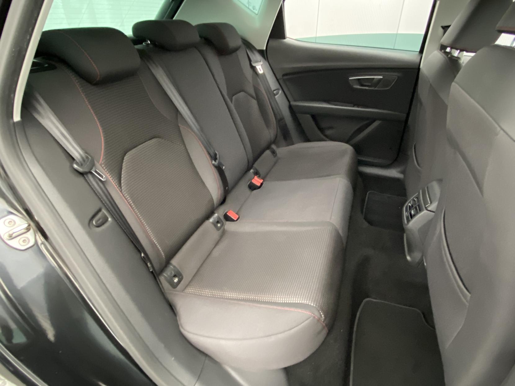 SEAT Leon 1.5 TSI EVO FR Hatchback 5dr Petrol Manual Euro 6 (s/s) (130 ps)