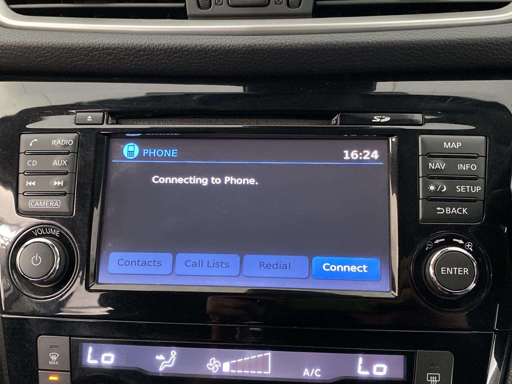 Nissan Qashqai 1.5 dCi N-Connecta SUV 5dr Diesel Manual 2WD Euro 6 (s/s) (110 ps)