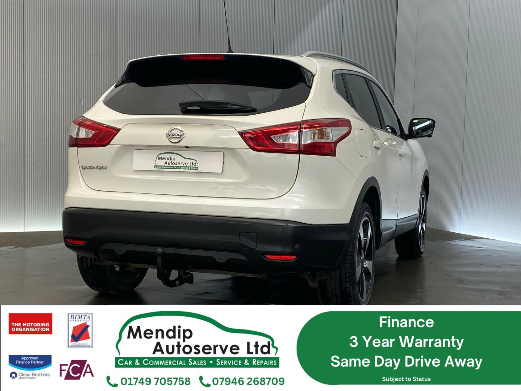 Nissan Qashqai 1.5 dCi N-Connecta SUV 5dr Diesel Manual 2WD Euro 6 (s/s) (110 ps)
