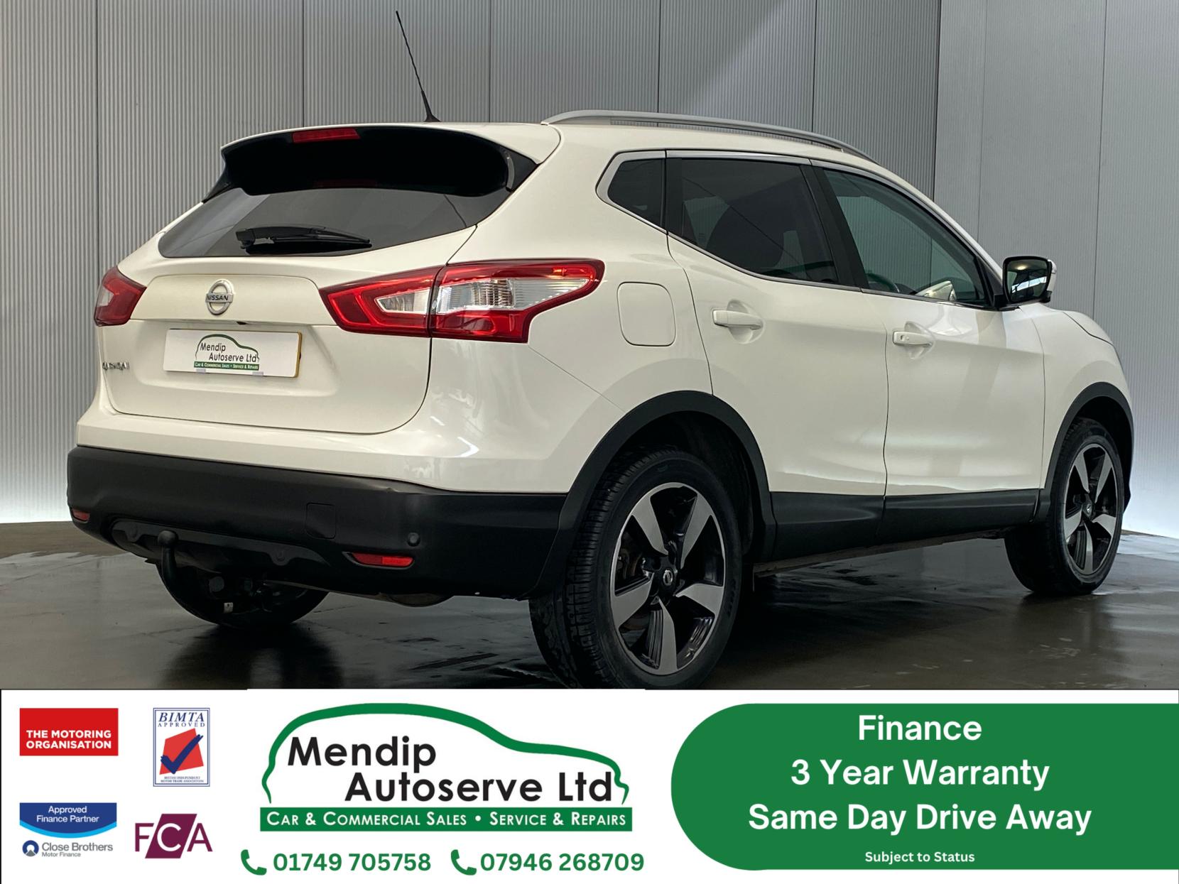 Nissan Qashqai 1.5 dCi N-Connecta SUV 5dr Diesel Manual 2WD Euro 6 (s/s) (110 ps)