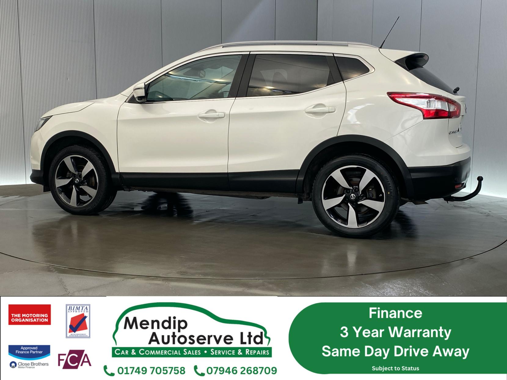 Nissan Qashqai 1.5 dCi N-Connecta SUV 5dr Diesel Manual 2WD Euro 6 (s/s) (110 ps)