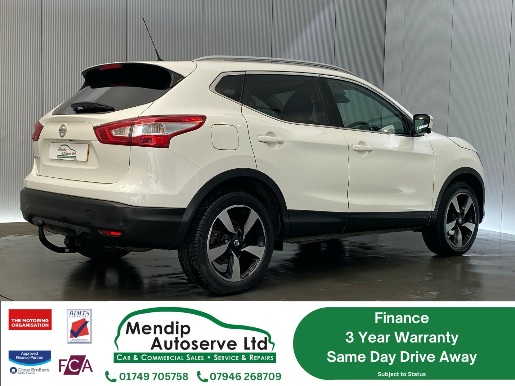 Nissan Qashqai 1.5 dCi N-Connecta SUV 5dr Diesel Manual 2WD Euro 6 (s/s) (110 ps)