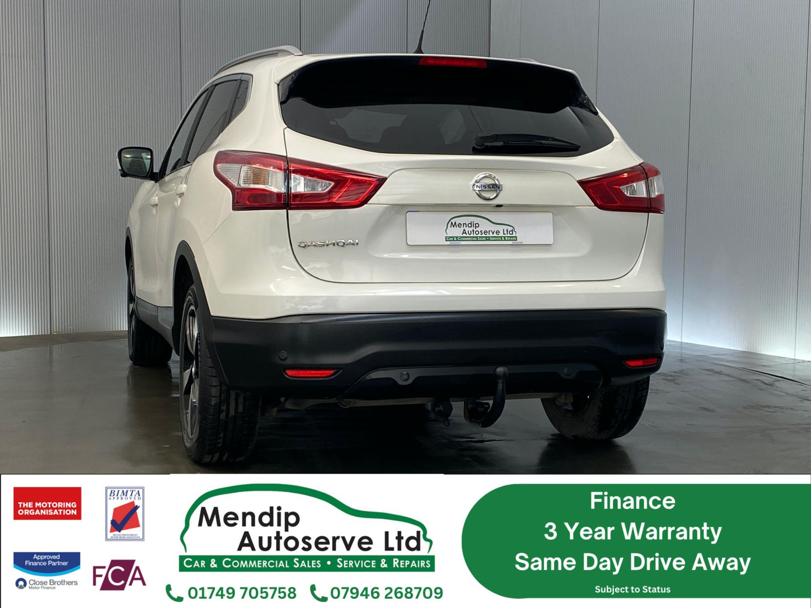 Nissan Qashqai 1.5 dCi N-Connecta SUV 5dr Diesel Manual 2WD Euro 6 (s/s) (110 ps)