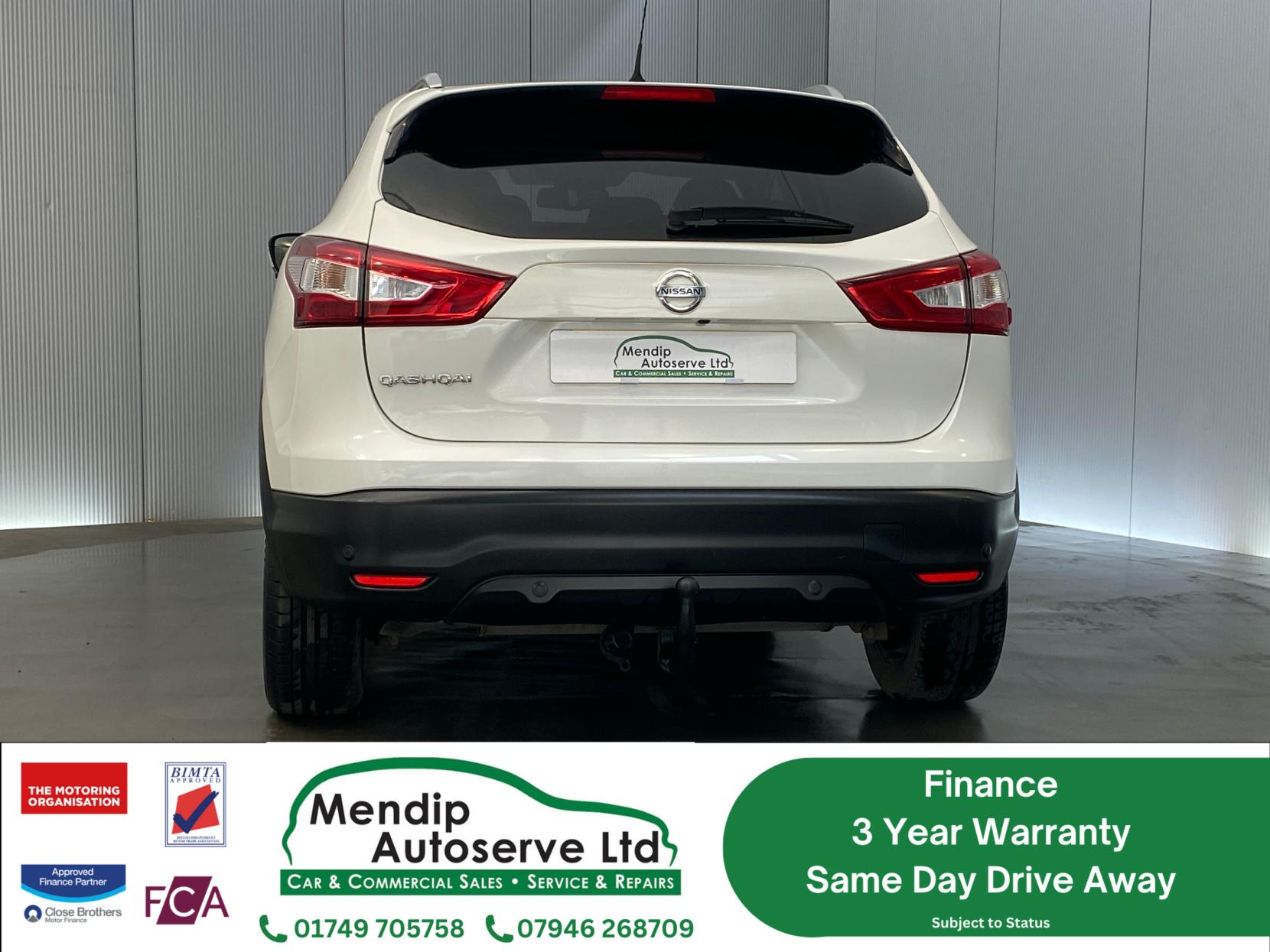 Nissan Qashqai 1.5 dCi N-Connecta SUV 5dr Diesel Manual 2WD Euro 6 (s/s) (110 ps)