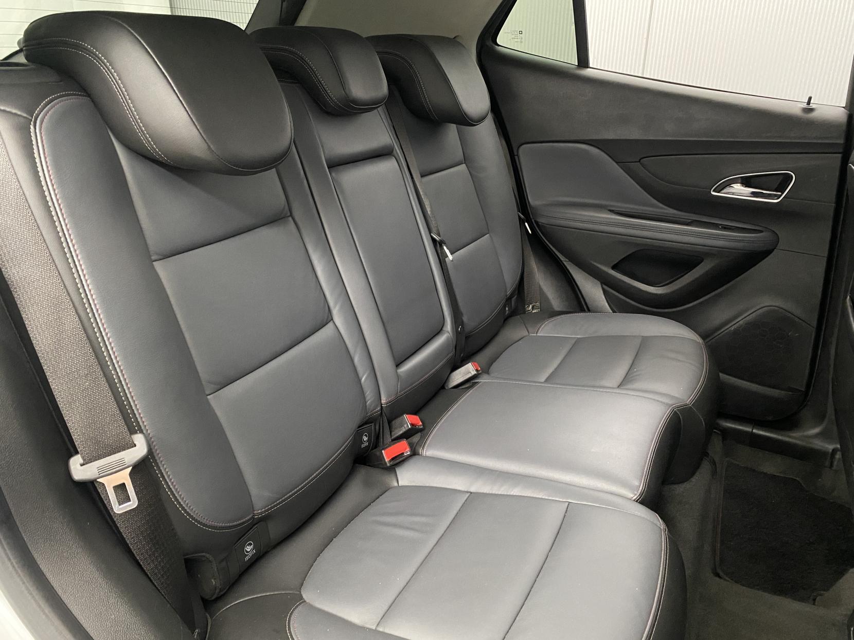 Vauxhall Mokka 1.7 CDTi SE SUV 5dr Diesel Manual 4WD Euro 5 (s/s) (130 ps)