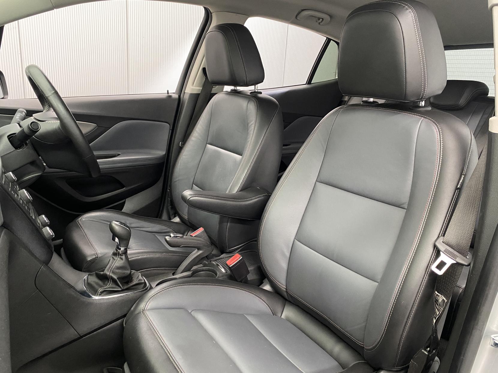 Vauxhall Mokka 1.7 CDTi SE SUV 5dr Diesel Manual 4WD Euro 5 (s/s) (130 ps)