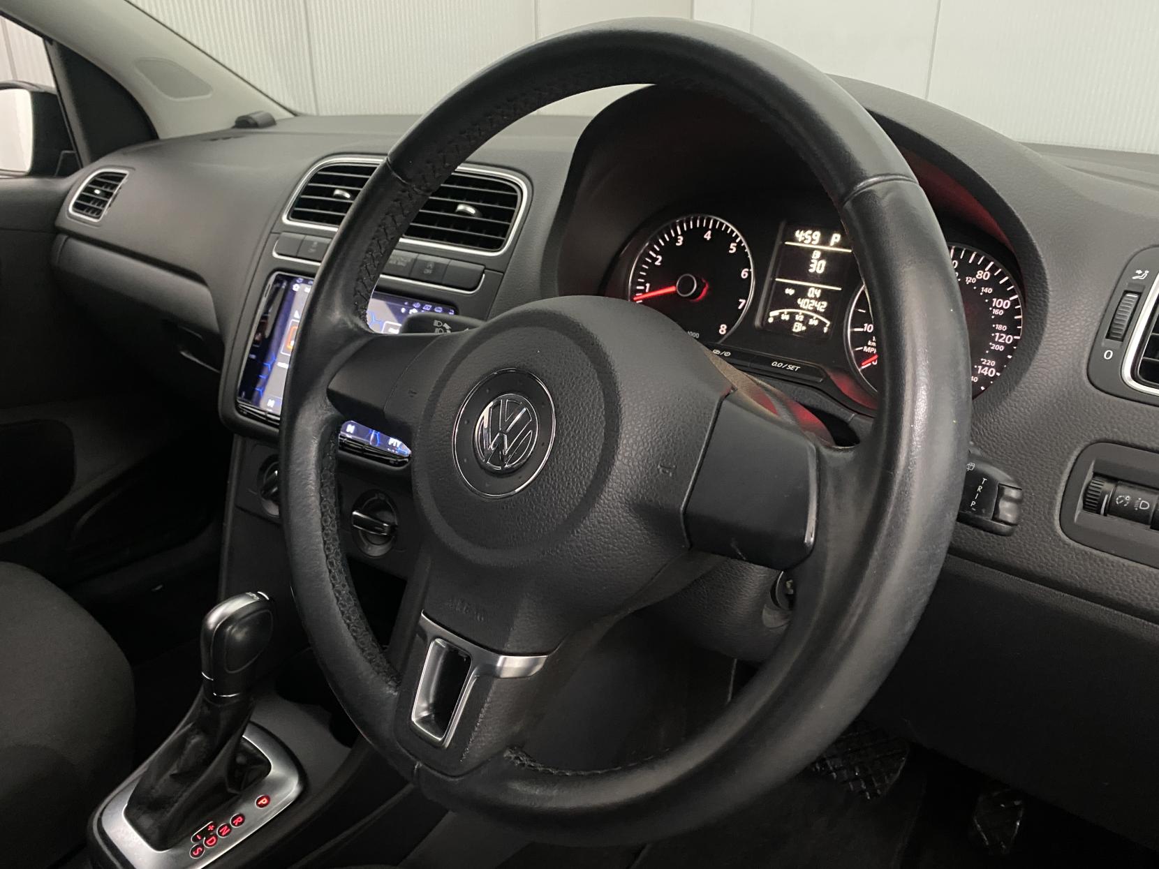 Volkswagen Polo 1.2 TSI BlueMotion Tech SE Hatchback 5dr Petrol DSG Euro 6 (s/s) (90 ps)
