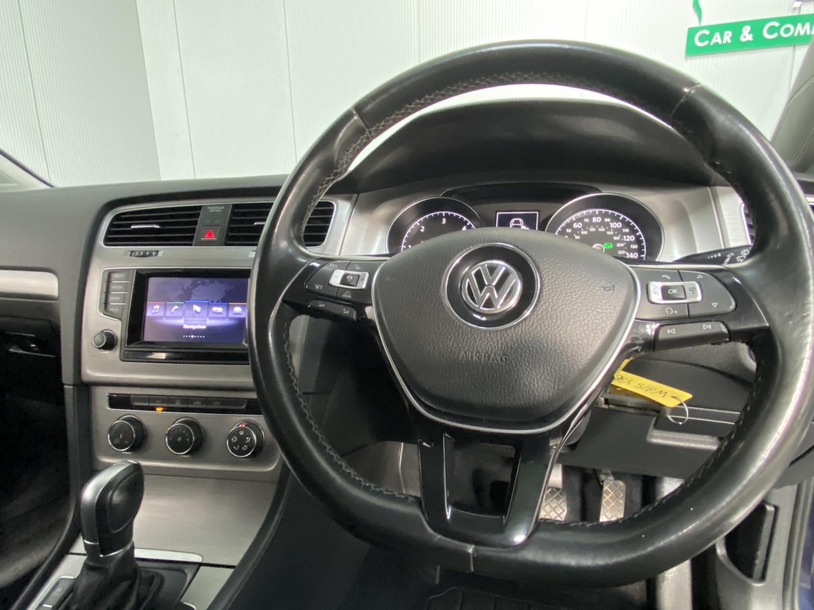 Volkswagen Golf 2.0 TDI BlueMotion Tech SE Estate 5dr Diesel DSG Euro 5 (s/s) (150 ps)