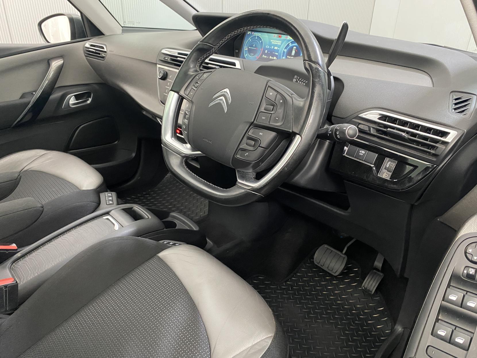 Citroen C4 Picasso 1.6 BlueHDi Exclusive+ MPV 5dr Diesel EAT6 Euro 6 (s/s) (120 ps)