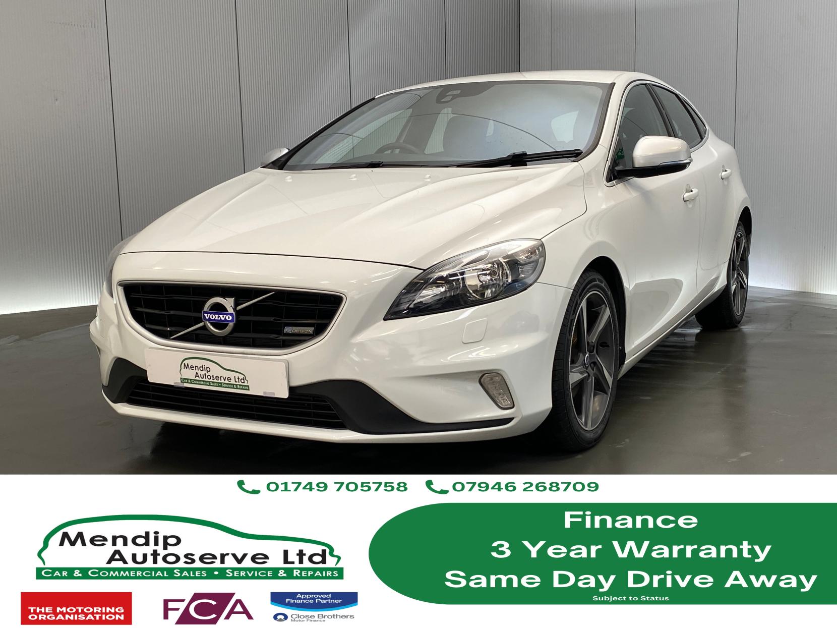 Volvo V40 1.6 D2 R-Design Hatchback 5dr Diesel Manual Euro 5 (s/s) (115 ps)