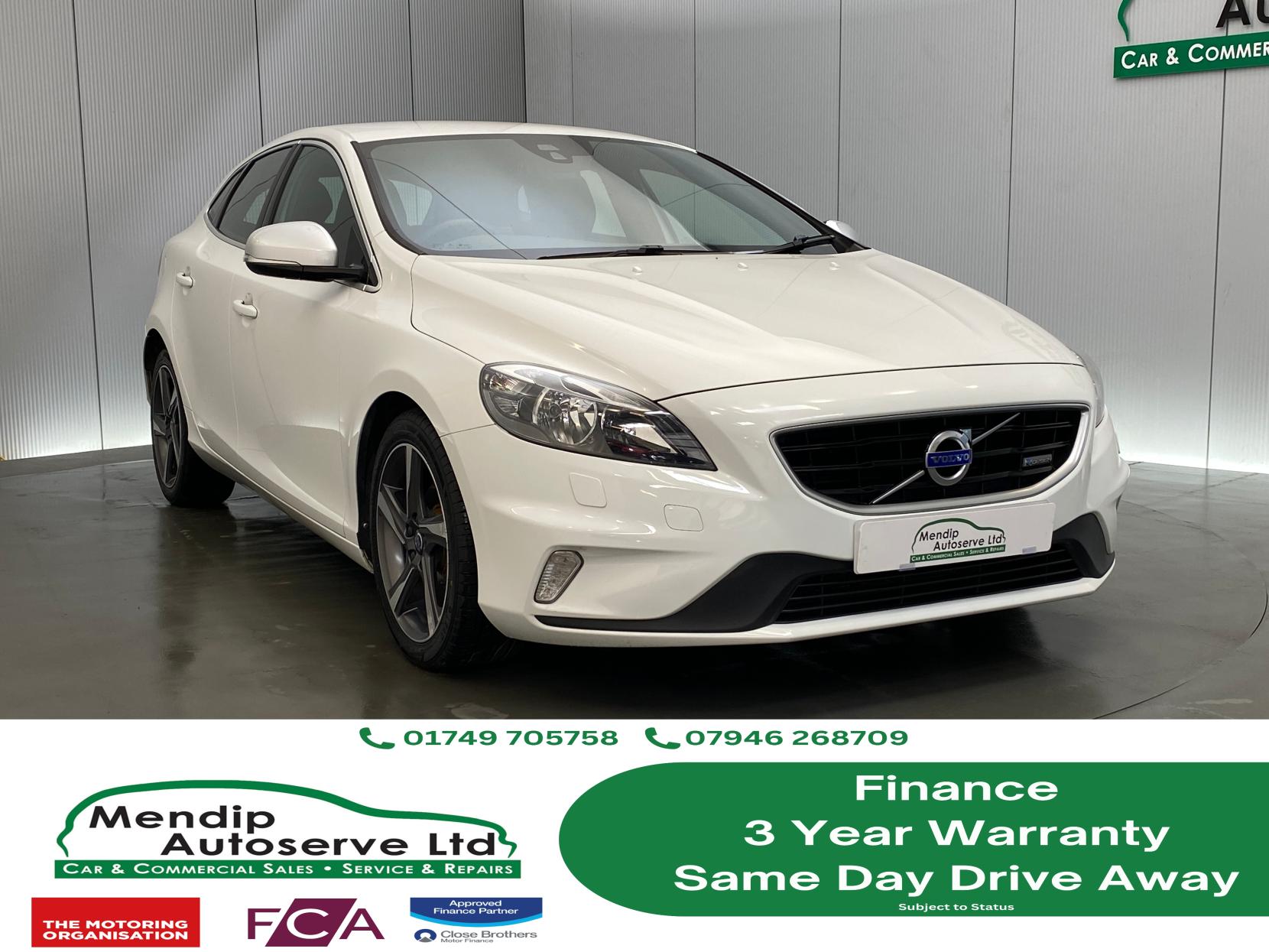 Volvo V40 1.6 D2 R-Design Hatchback 5dr Diesel Manual Euro 5 (s/s) (115 ps)