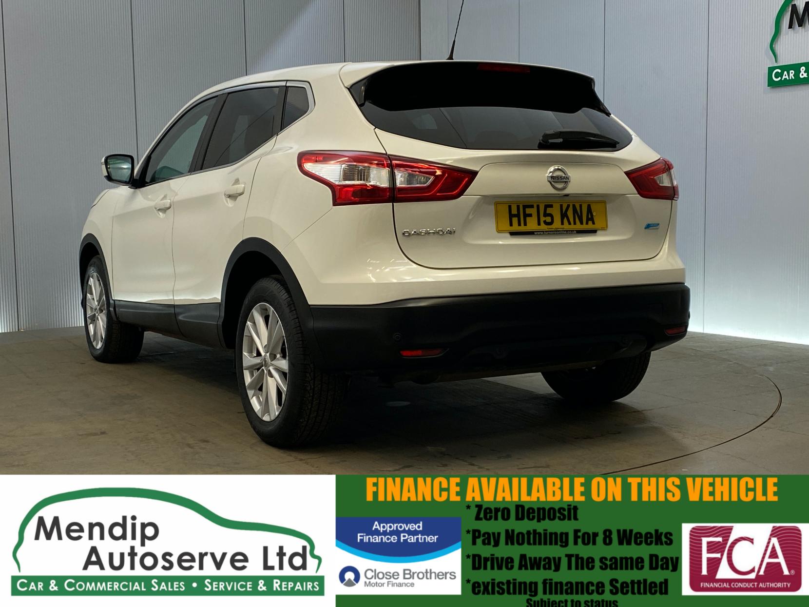 Nissan Qashqai 1.5 dCi Acenta Premium SUV 5dr Diesel Manual 2WD Euro 5 (s/s) (110 ps)