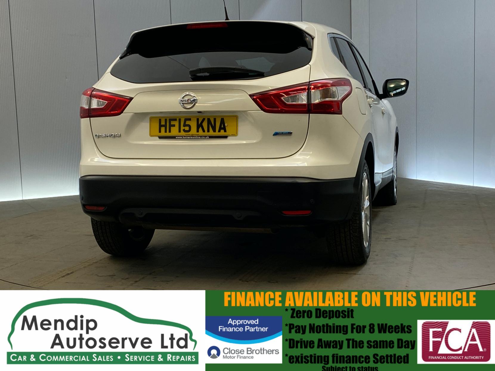 Nissan Qashqai 1.5 dCi Acenta Premium SUV 5dr Diesel Manual 2WD Euro 5 (s/s) (110 ps)