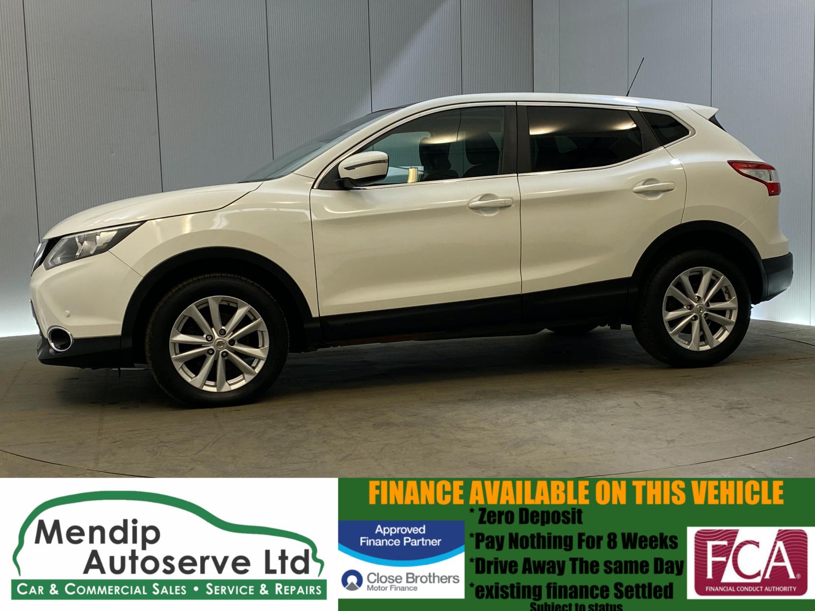 Nissan Qashqai 1.5 dCi Acenta Premium SUV 5dr Diesel Manual 2WD Euro 5 (s/s) (110 ps)