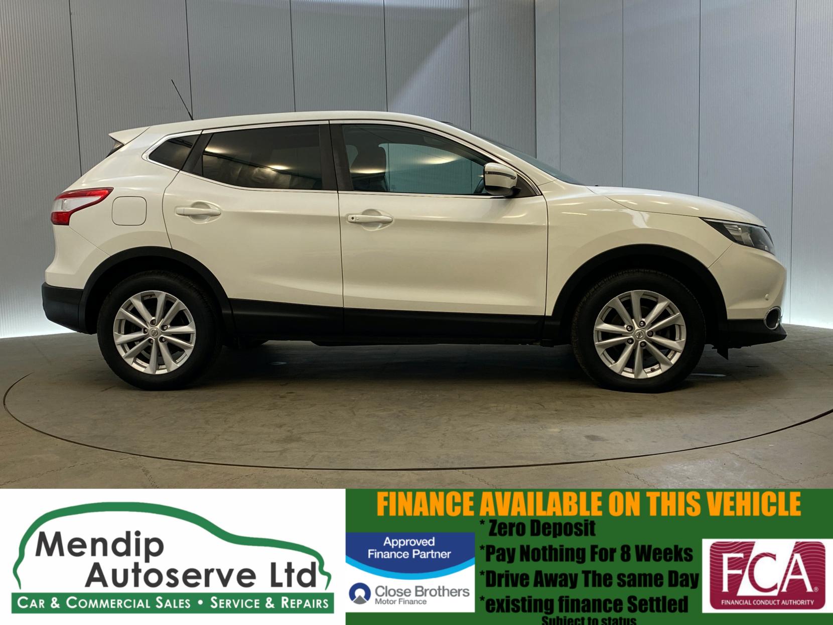 Nissan Qashqai 1.5 dCi Acenta Premium SUV 5dr Diesel Manual 2WD Euro 5 (s/s) (110 ps)