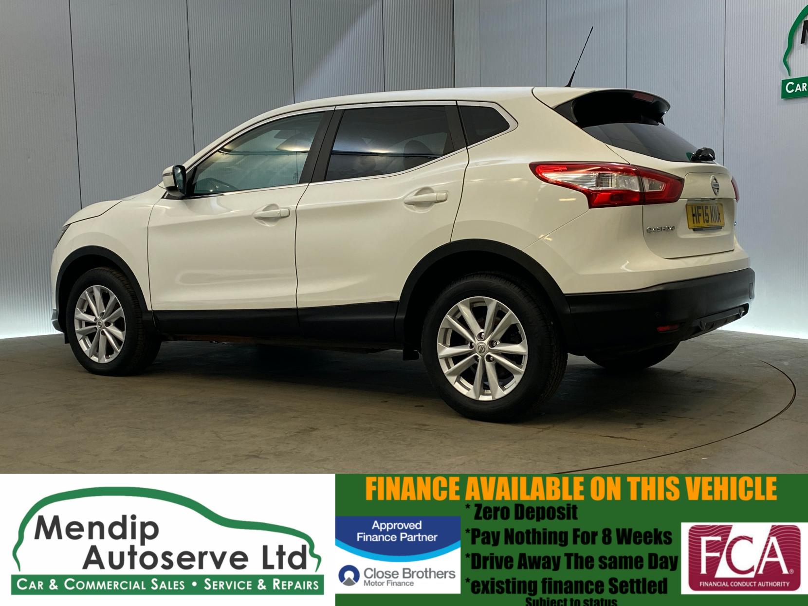 Nissan Qashqai 1.5 dCi Acenta Premium SUV 5dr Diesel Manual 2WD Euro 5 (s/s) (110 ps)