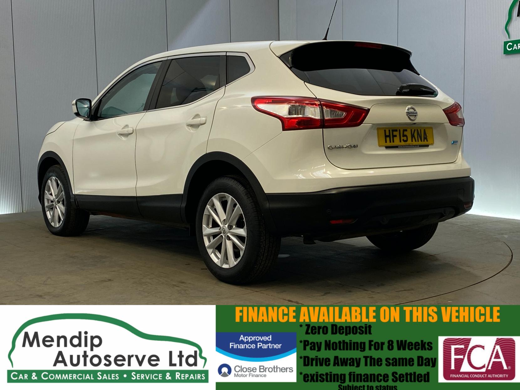 Nissan Qashqai 1.5 dCi Acenta Premium SUV 5dr Diesel Manual 2WD Euro 5 (s/s) (110 ps)