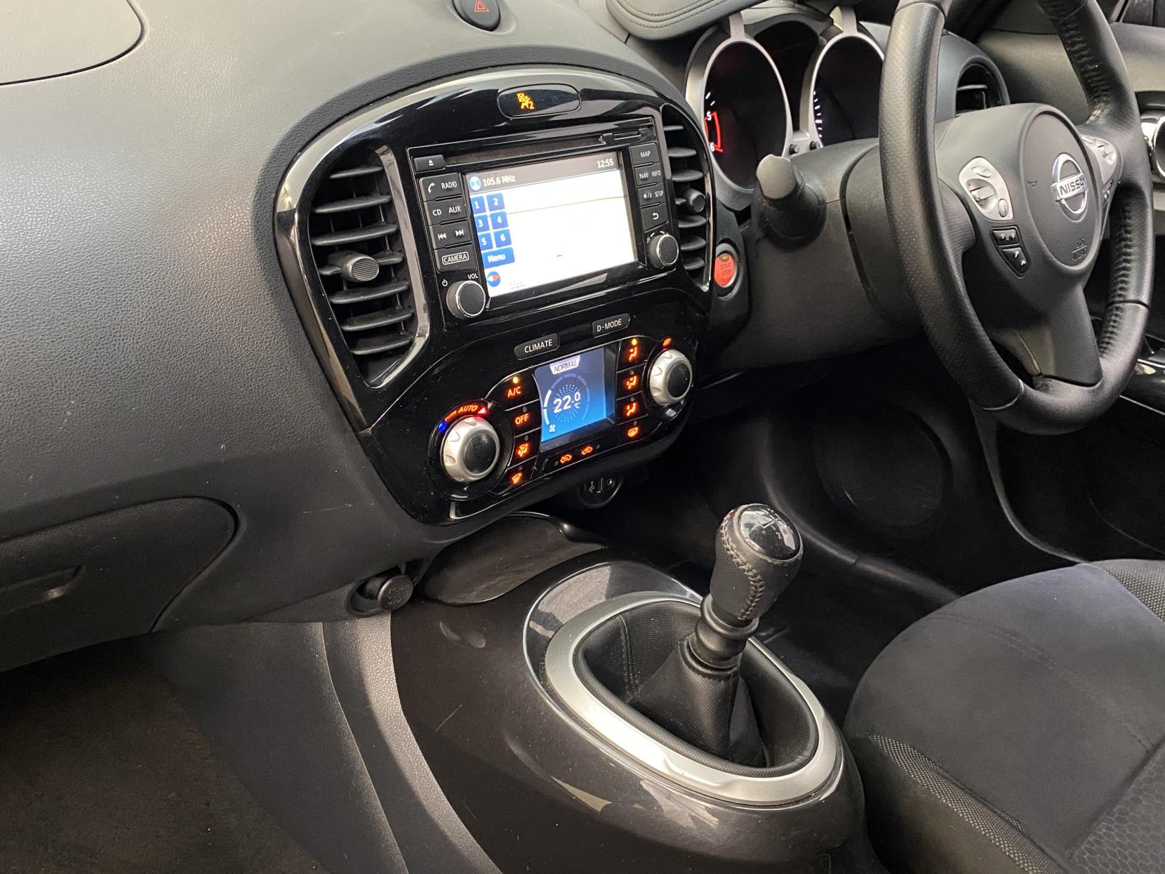 Nissan Juke 1.5 dCi N-Connecta SUV 5dr Diesel Manual Euro 6 (s/s) (110 ps)