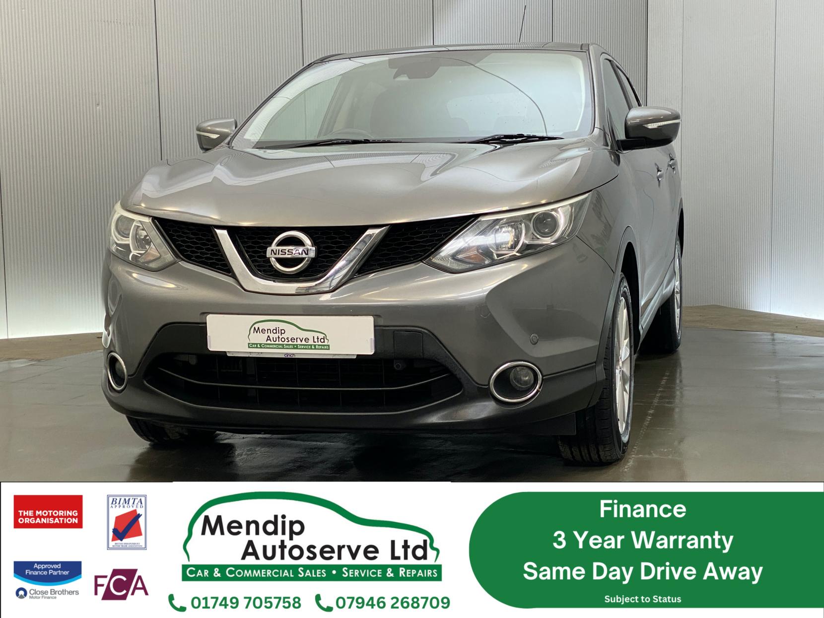Nissan Qashqai 1.5 dCi Acenta Premium SUV 5dr Diesel Manual 2WD Euro 5 (s/s) (110 ps)