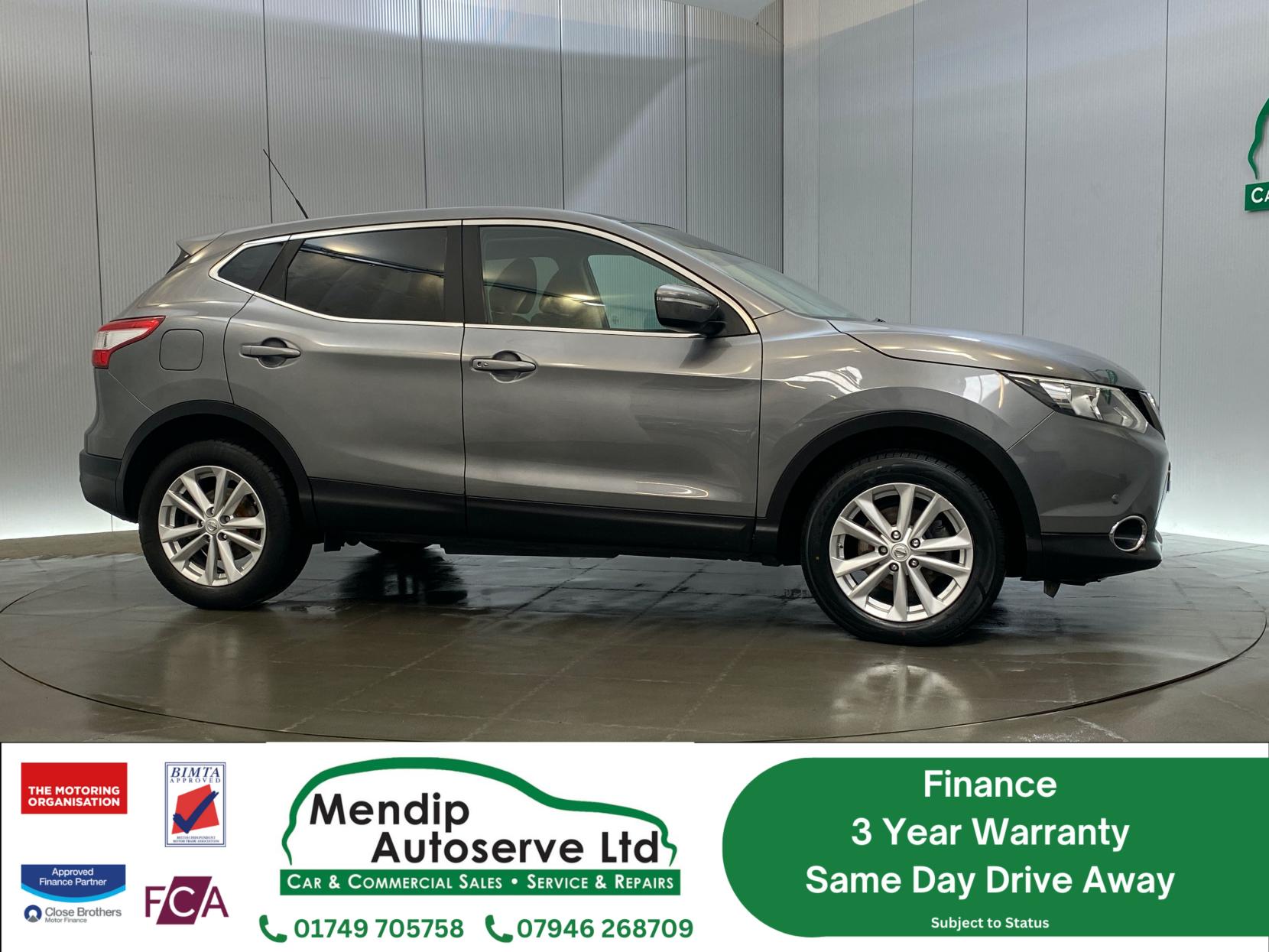 Nissan Qashqai 1.5 dCi Acenta Premium SUV 5dr Diesel Manual 2WD Euro 5 (s/s) (110 ps)
