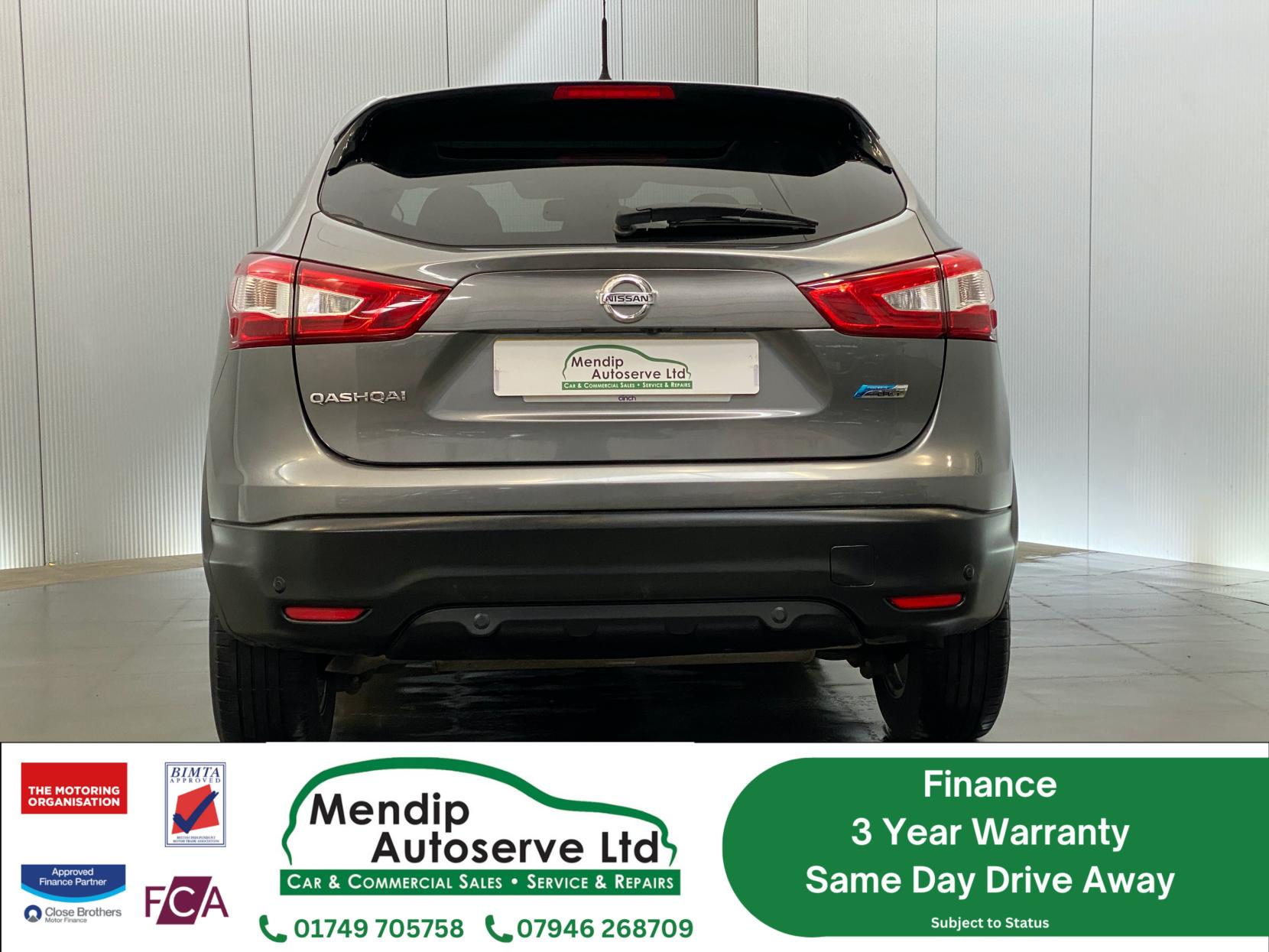 Nissan Qashqai 1.5 dCi Acenta Premium SUV 5dr Diesel Manual 2WD Euro 5 (s/s) (110 ps)