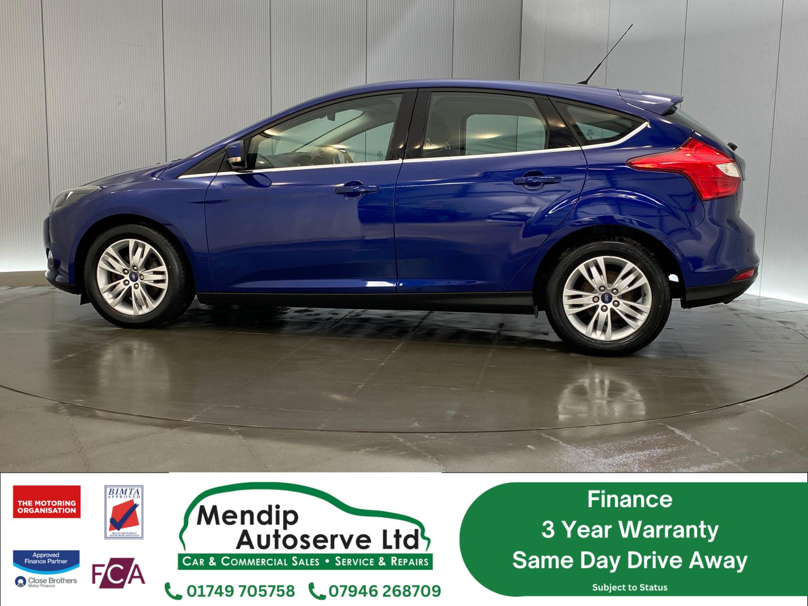 Ford Focus 1.6 TDCi Titanium Navigator Hatchback 5dr Diesel Manual Euro 5 (s/s) (115 ps)