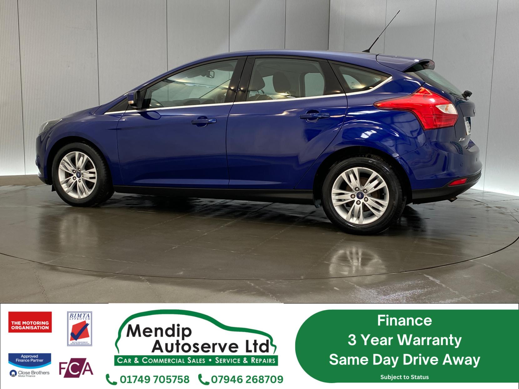 Ford Focus 1.6 TDCi Titanium Navigator Hatchback 5dr Diesel Manual Euro 5 (s/s) (115 ps)