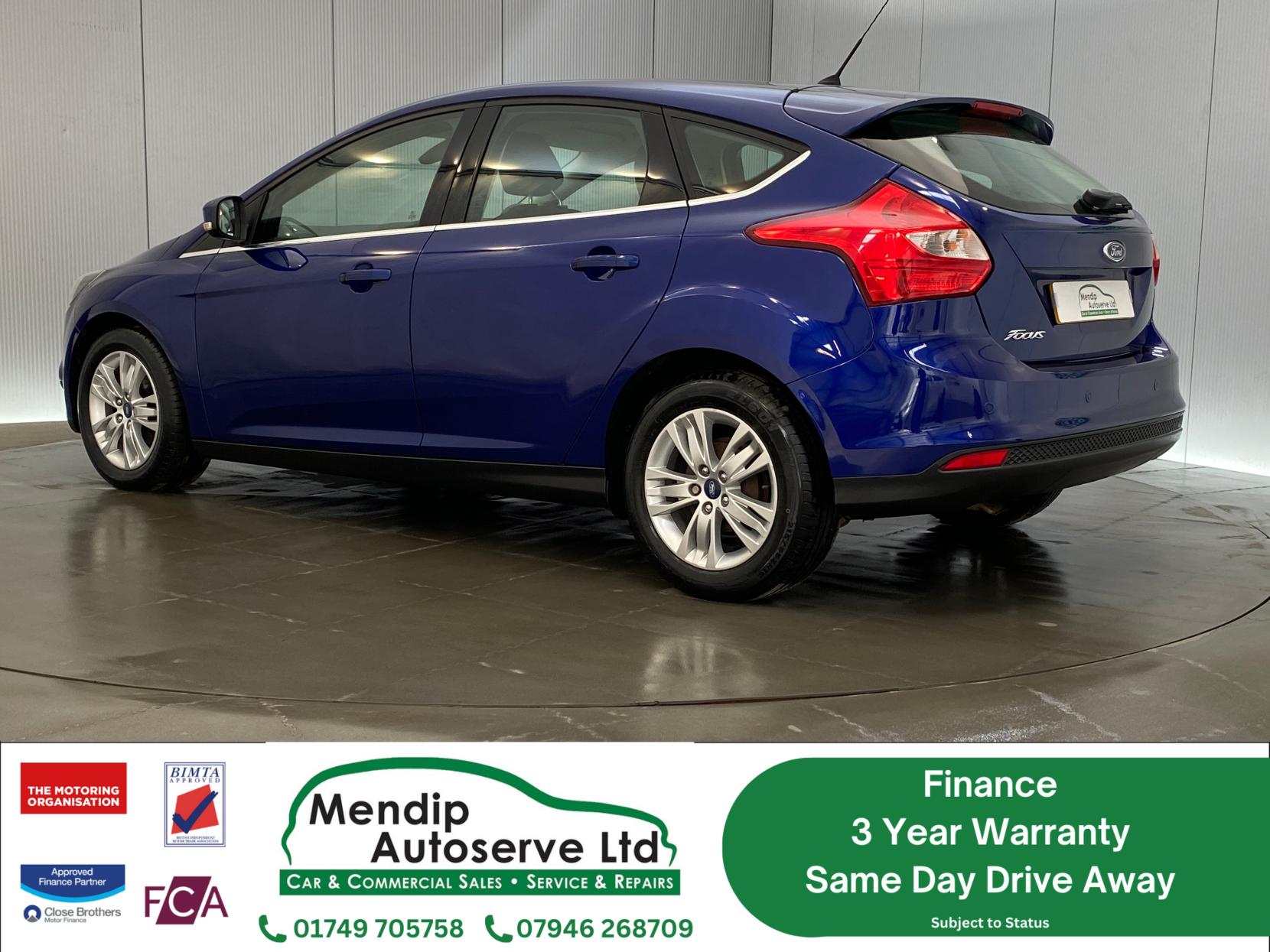 Ford Focus 1.6 TDCi Titanium Navigator Hatchback 5dr Diesel Manual Euro 5 (s/s) (115 ps)