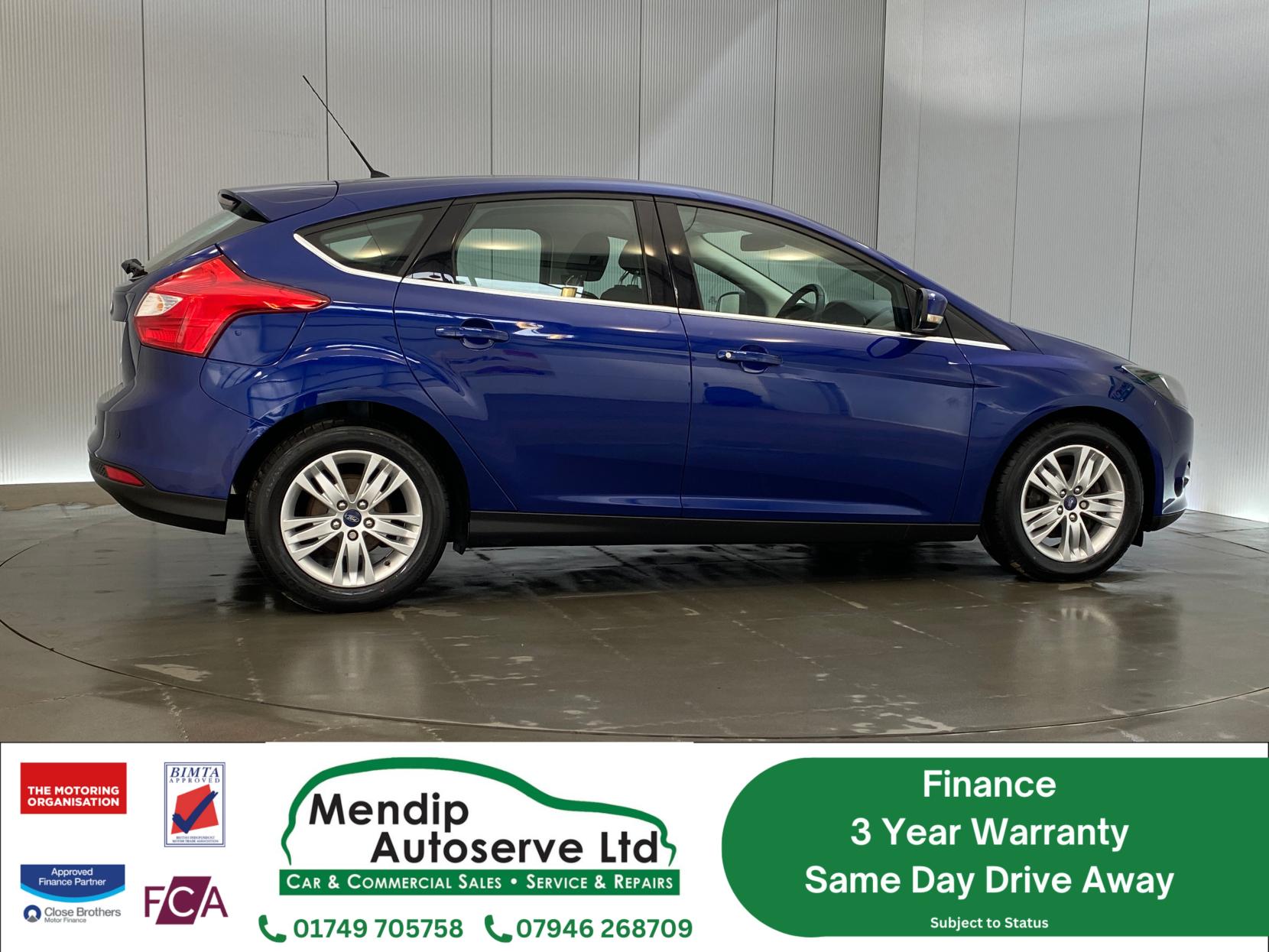 Ford Focus 1.6 TDCi Titanium Navigator Hatchback 5dr Diesel Manual Euro 5 (s/s) (115 ps)