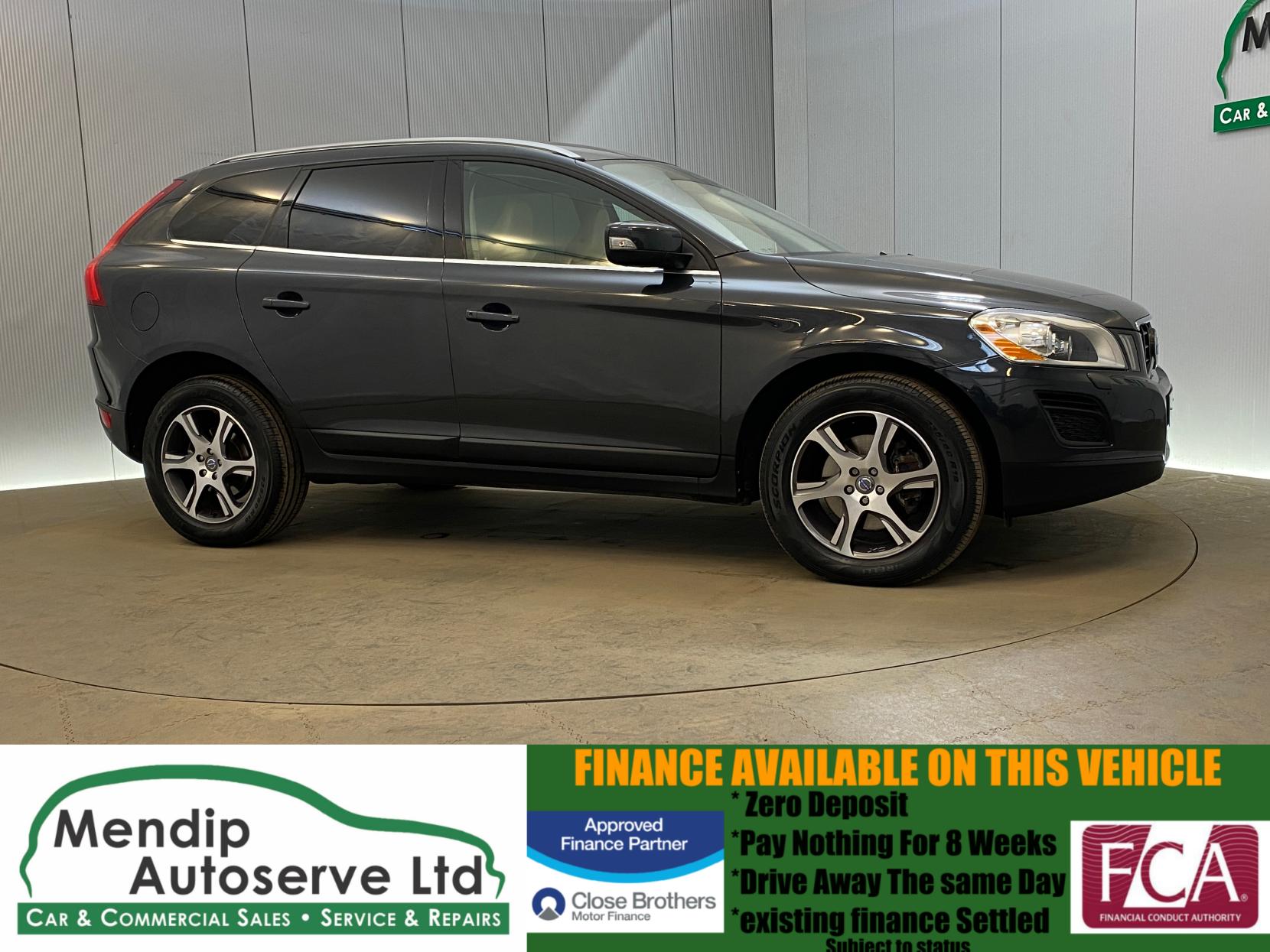 Volvo XC60 2.4 D5 SE Lux SUV 5dr Diesel Geartronic AWD Euro 5 (215 ps)