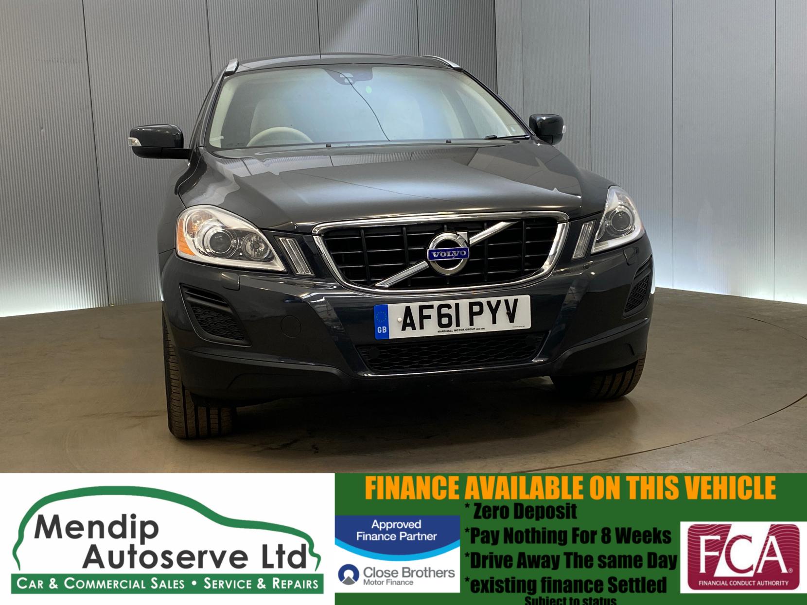 Volvo XC60 2.4 D5 SE Lux SUV 5dr Diesel Geartronic AWD Euro 5 (215 ps)