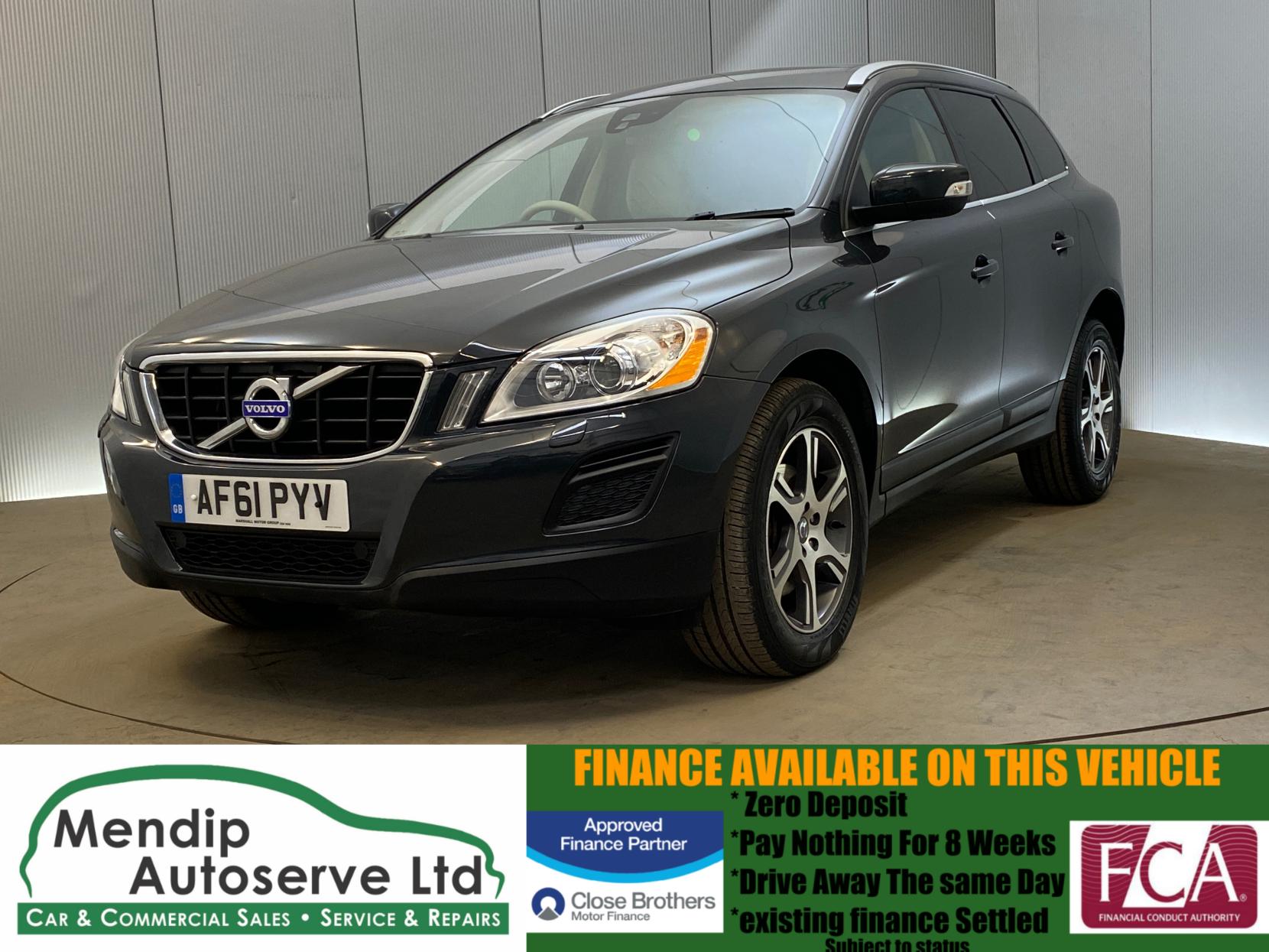 Volvo XC60 2.4 D5 SE Lux SUV 5dr Diesel Geartronic AWD Euro 5 (215 ps)