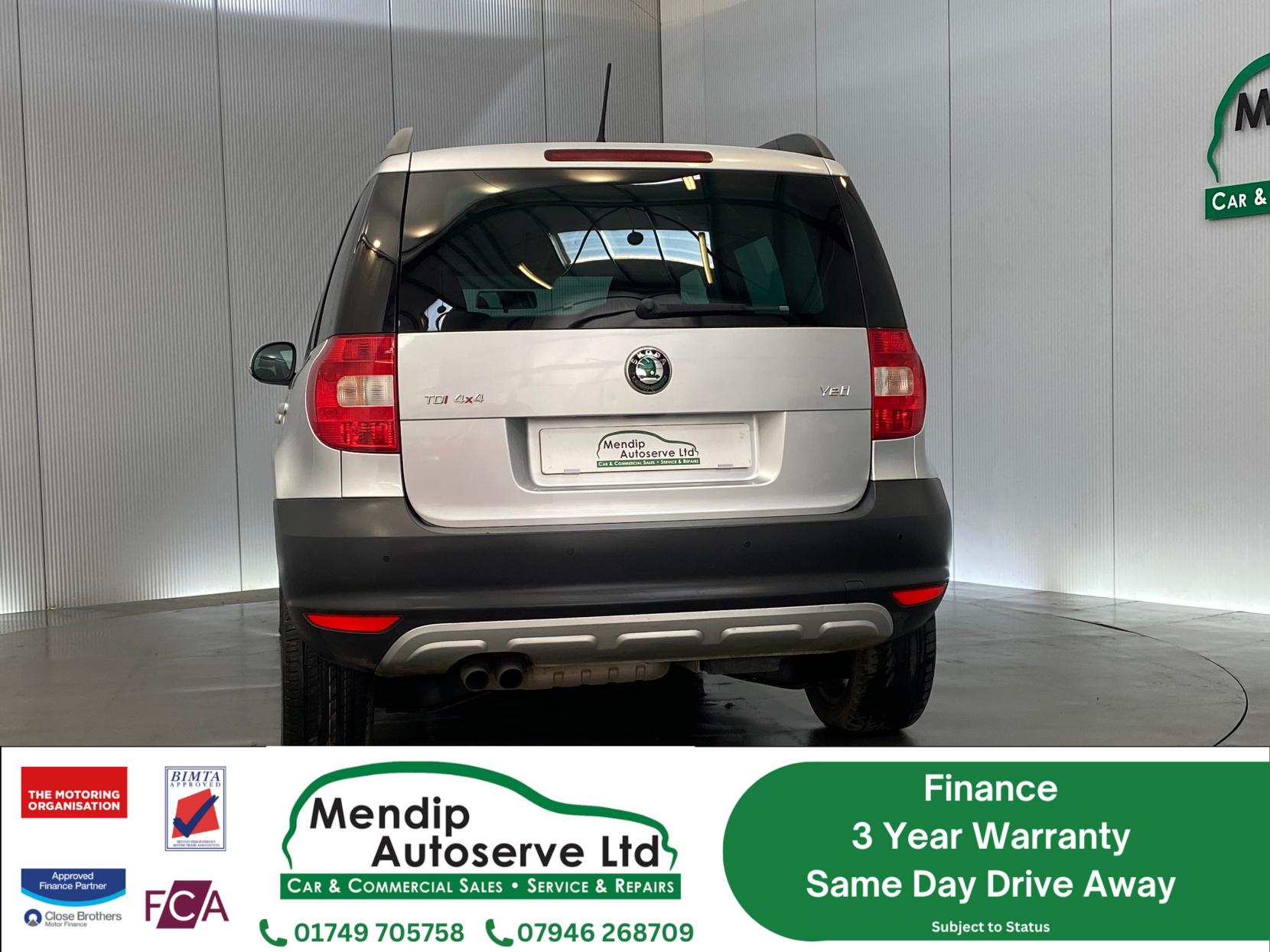 Skoda Yeti 2.0 TDI SE SUV 5dr Diesel DSG 4WD Euro 5 (140 ps)