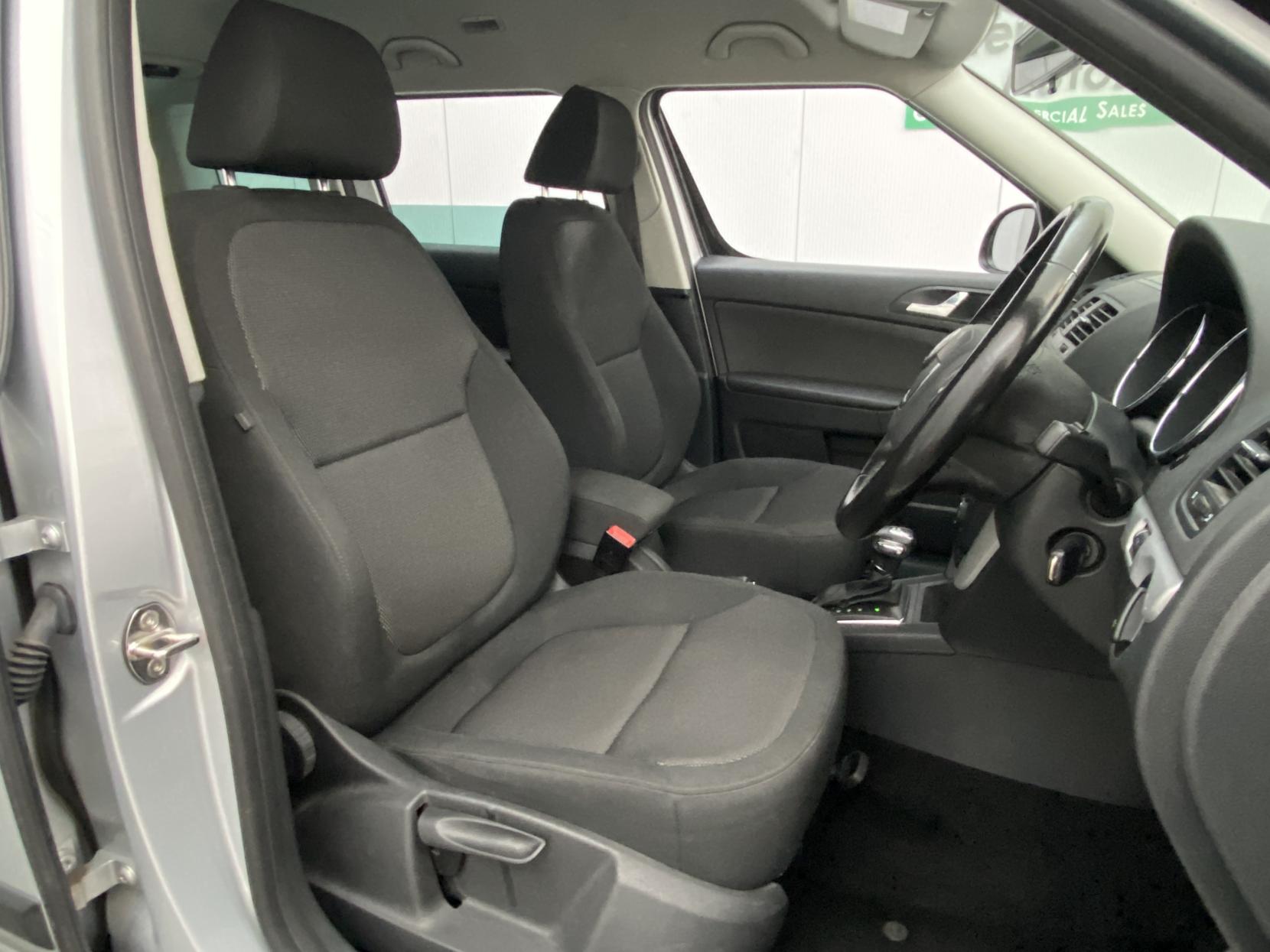 Skoda Yeti 2.0 TDI SE SUV 5dr Diesel DSG 4WD Euro 5 (140 ps)