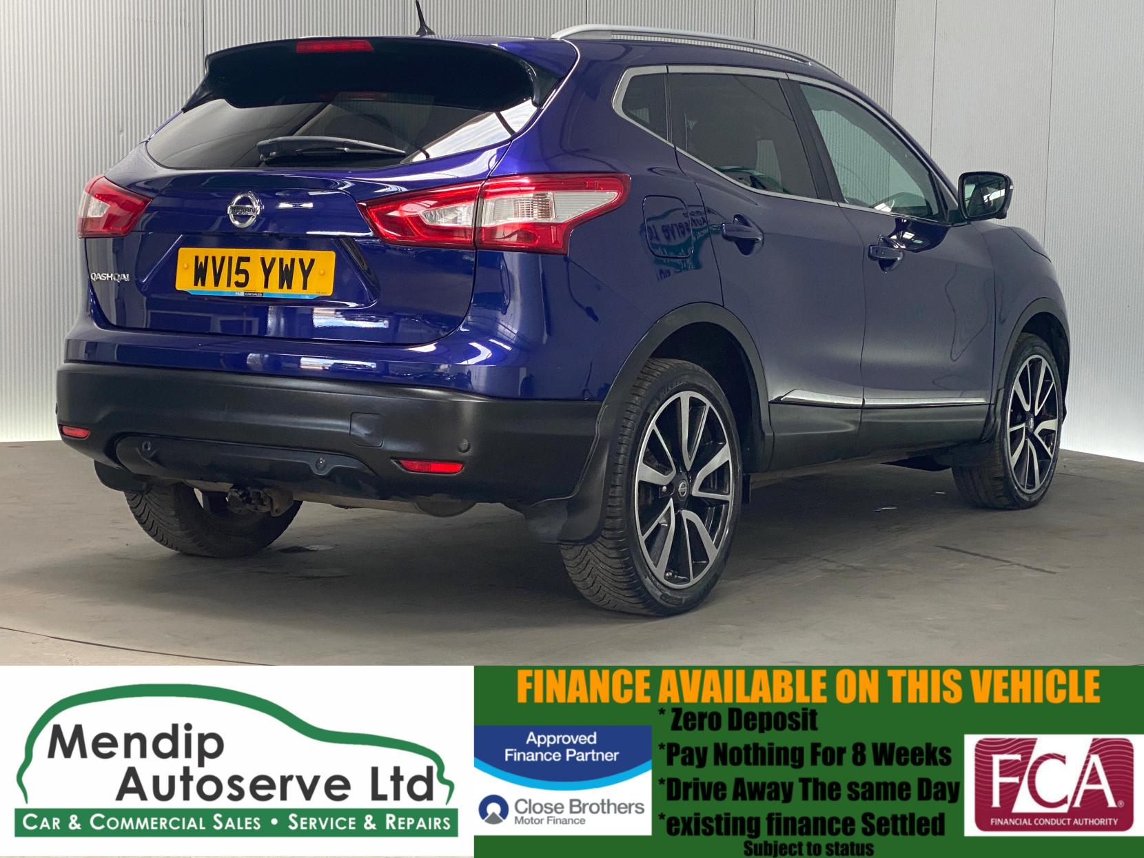 Nissan Qashqai 1.6 dCi Tekna SUV 5dr Diesel Manual 4WD Euro 5 (s/s) (130 ps)