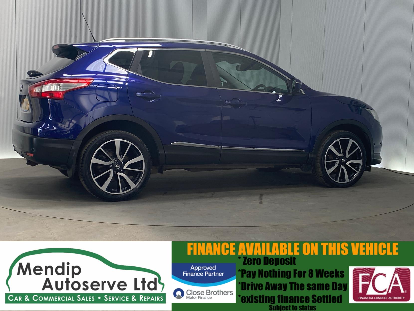 Nissan Qashqai 1.6 dCi Tekna SUV 5dr Diesel Manual 4WD Euro 5 (s/s) (130 ps)