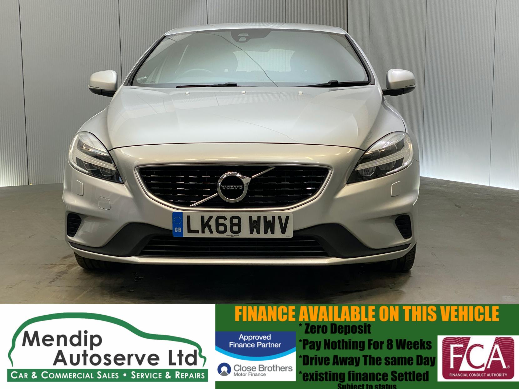 Volvo V40 1.5 T3 GPF R-Design Nav Plus Hatchback 5dr Petrol Auto Euro 6 (s/s) (152 ps)