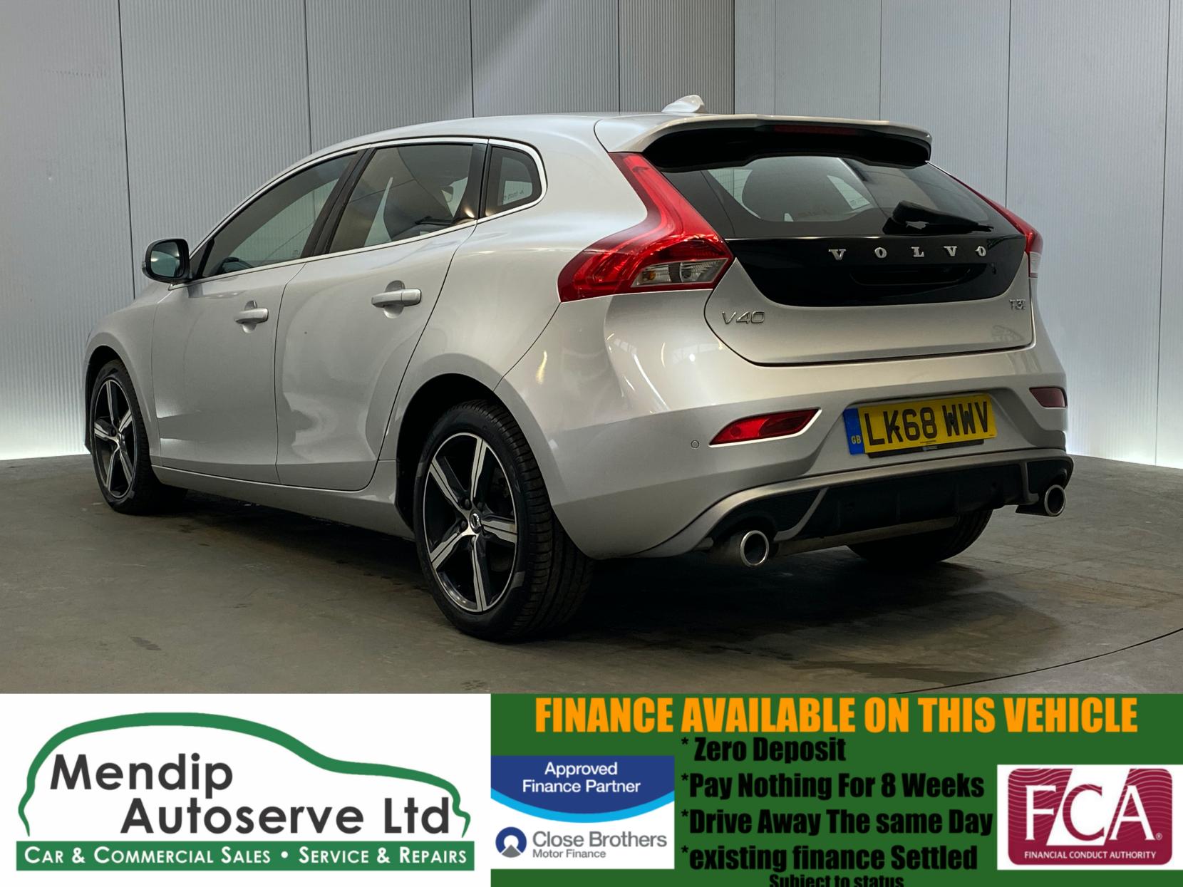 Volvo V40 1.5 T3 GPF R-Design Nav Plus Hatchback 5dr Petrol Auto Euro 6 (s/s) (152 ps)