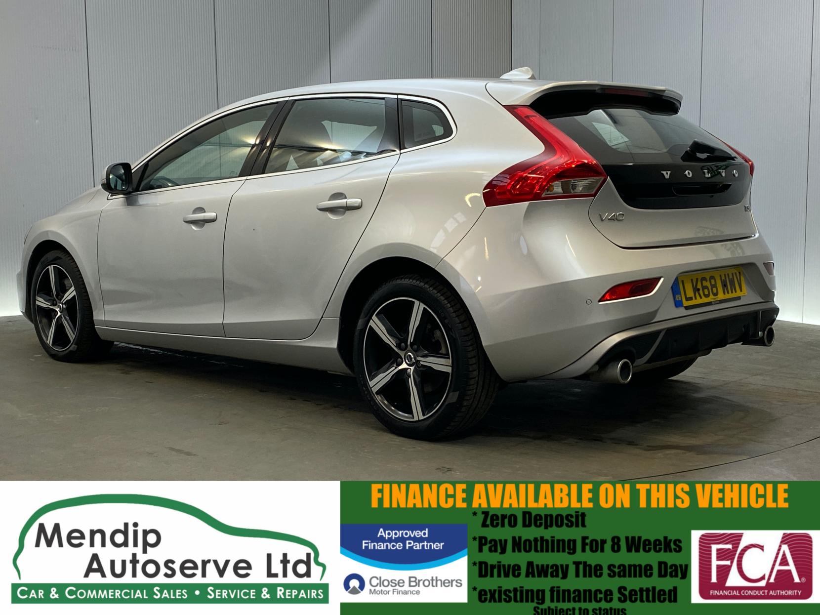 Volvo V40 1.5 T3 GPF R-Design Nav Plus Hatchback 5dr Petrol Auto Euro 6 (s/s) (152 ps)