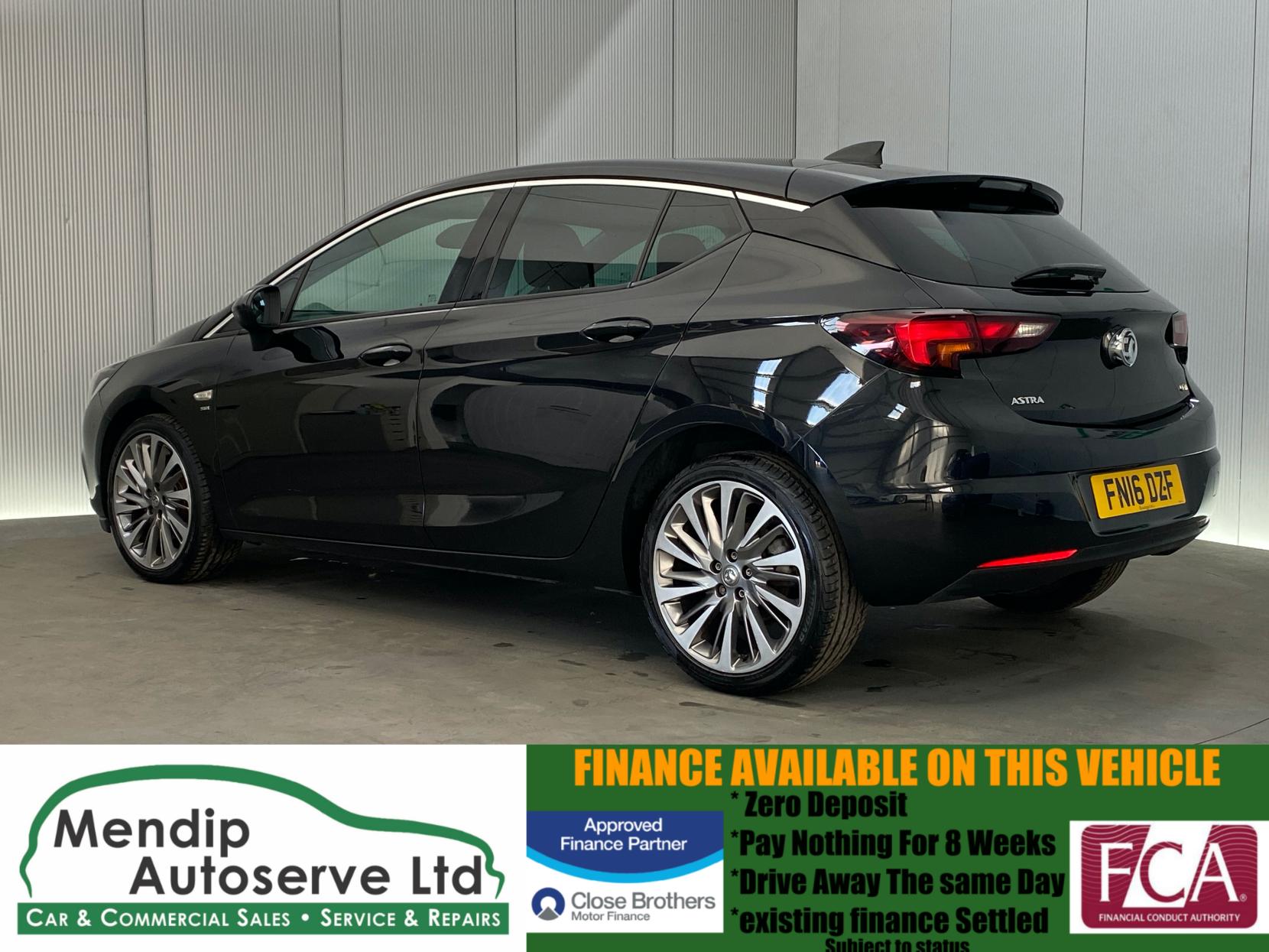 Vauxhall Astra 1.6 CDTi BlueInjection SRi Nav Hatchback 5dr Diesel Manual Euro 6 (s/s) (136 ps)