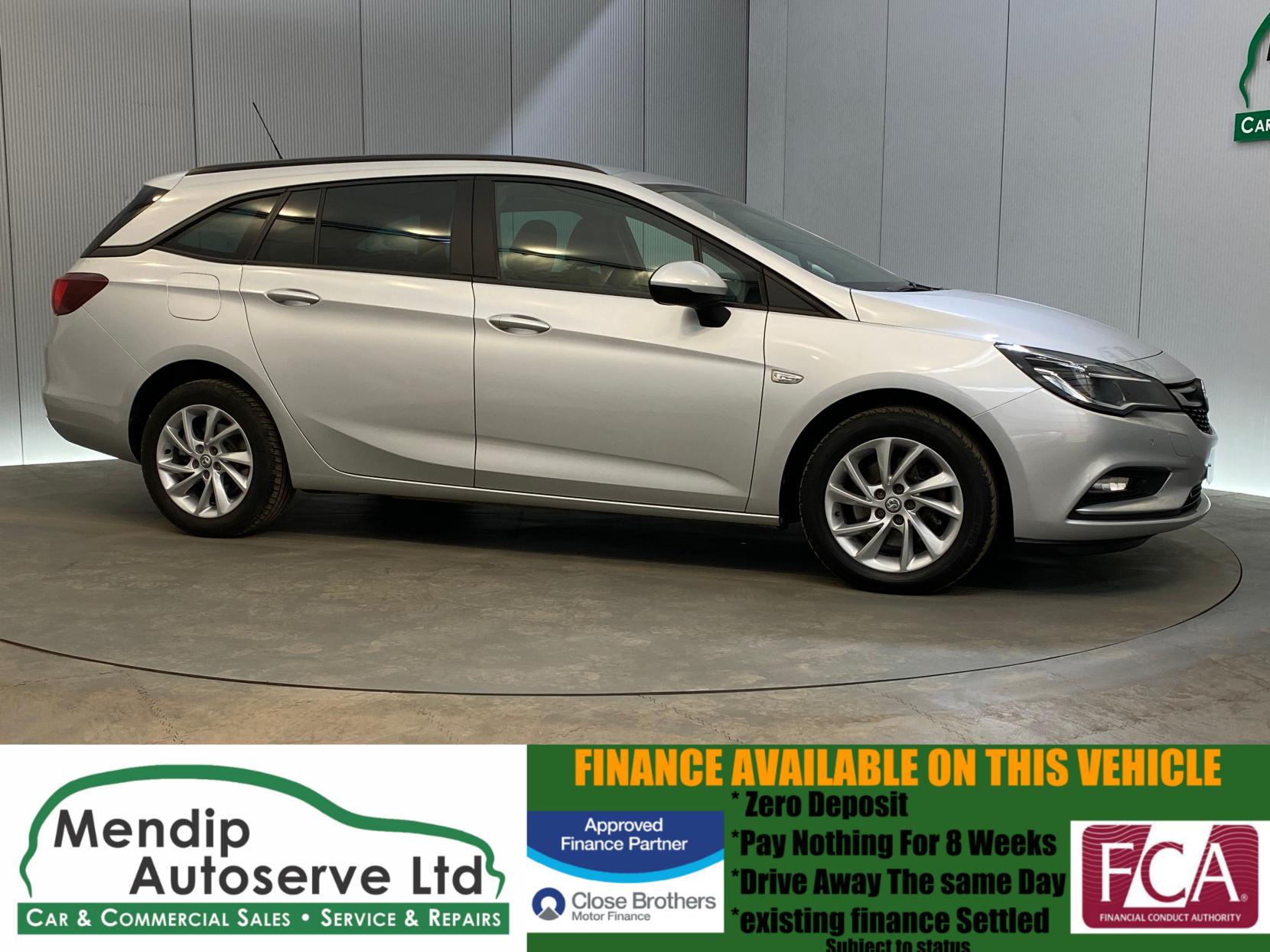 Vauxhall Astra 1.6 CDTi BlueInjection Tech Line Nav Sports Tourer 5dr Diesel Manual Euro 6 (s/s) (136 ps)