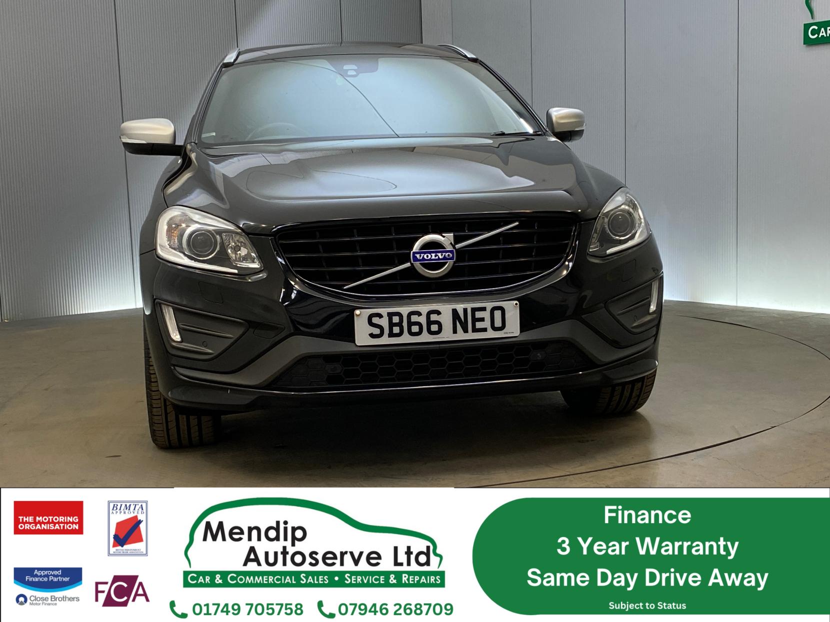 Volvo XC60 2.4 D5 R-Design Lux Nav SUV 5dr Diesel Auto AWD Euro 6 (s/s) (220 ps)