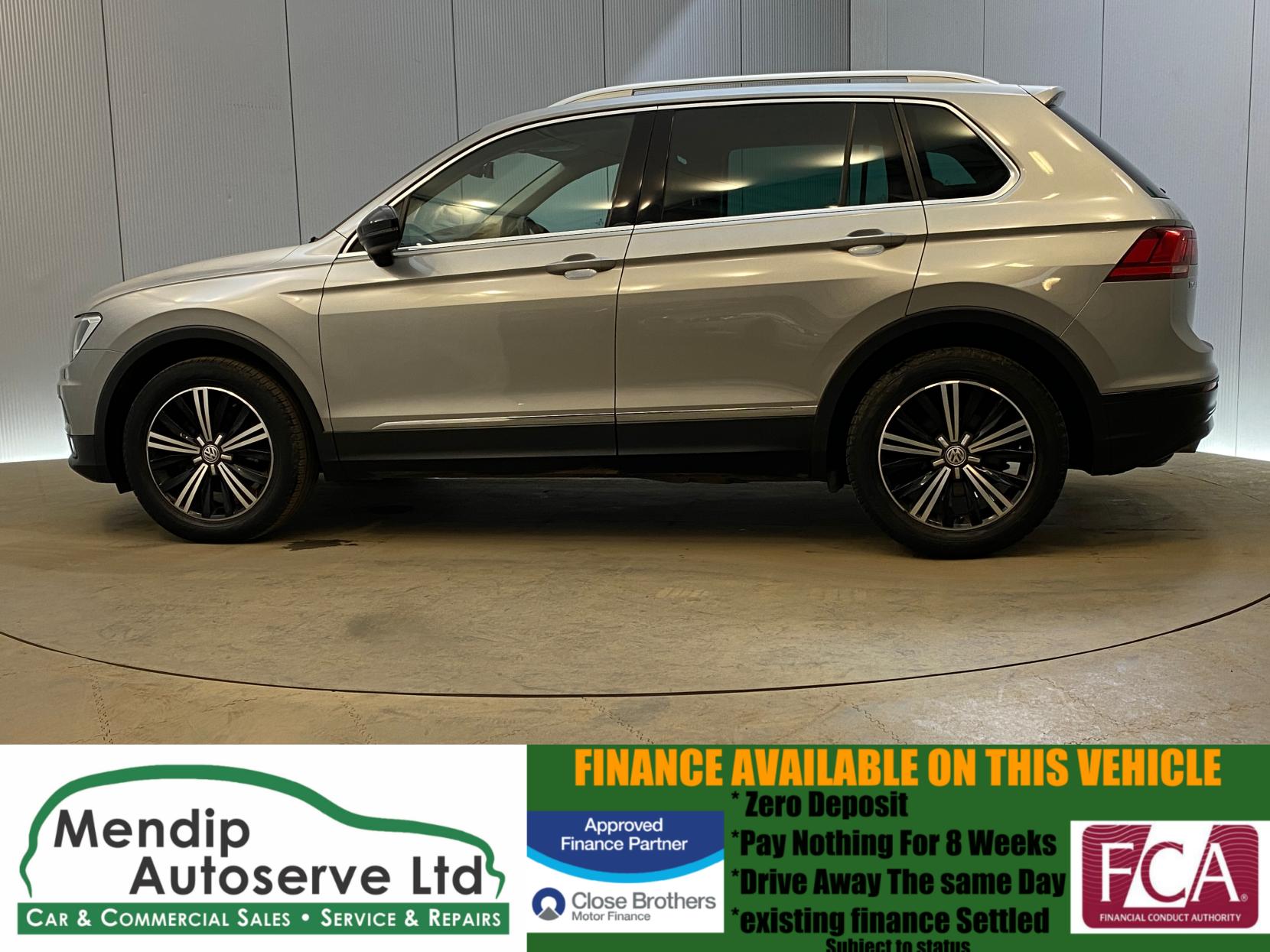 Volkswagen Tiguan 2.0 TDI BlueMotion Tech SE Navigation SUV 5dr Diesel Manual Euro 6 (s/s) (150 ps)