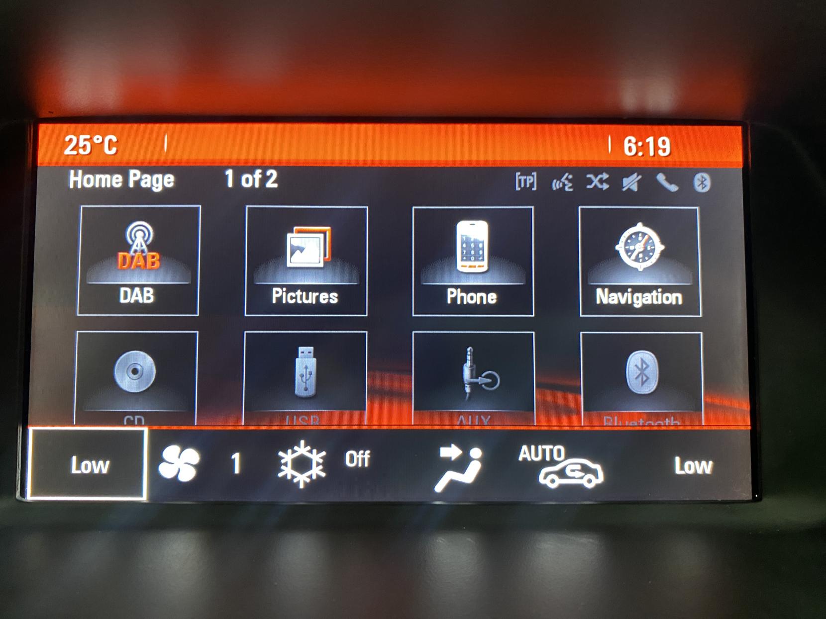 Vauxhall Mokka 1.6 CDTi Tech Line SUV 5dr Diesel Manual 2WD Euro 6 (s/s) (136 ps)