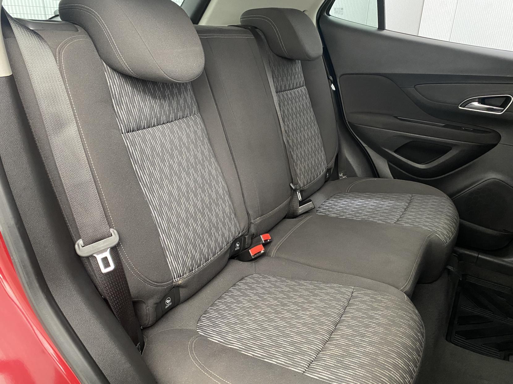Vauxhall Mokka 1.6 CDTi Tech Line SUV 5dr Diesel Manual 2WD Euro 6 (s/s) (136 ps)