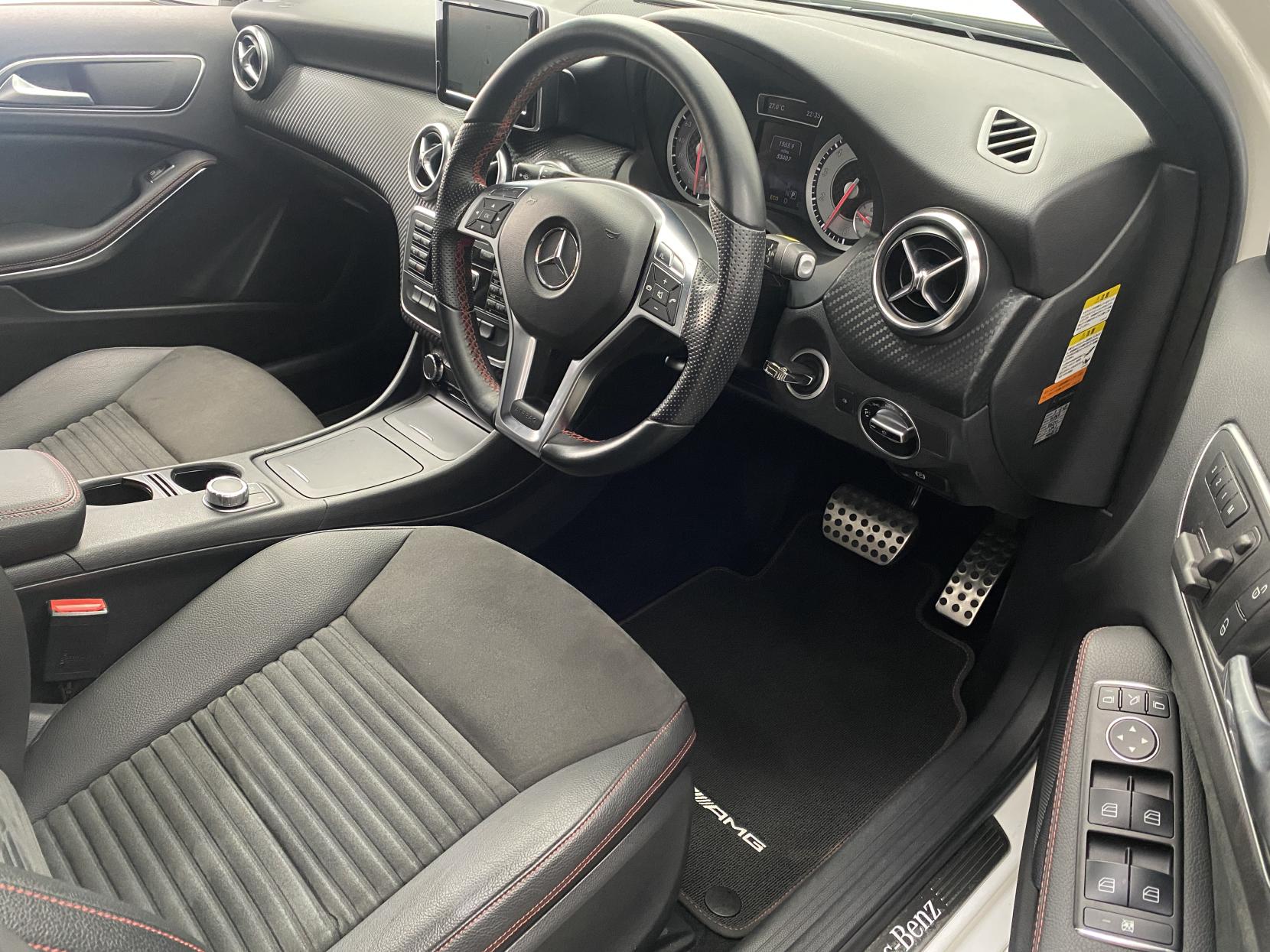 Mercedes-Benz A Class 1.6 A180 BlueEfficiency Sport Hatchback 5dr Petrol 7G-DCT Euro 6 (s/s) (122 ps)